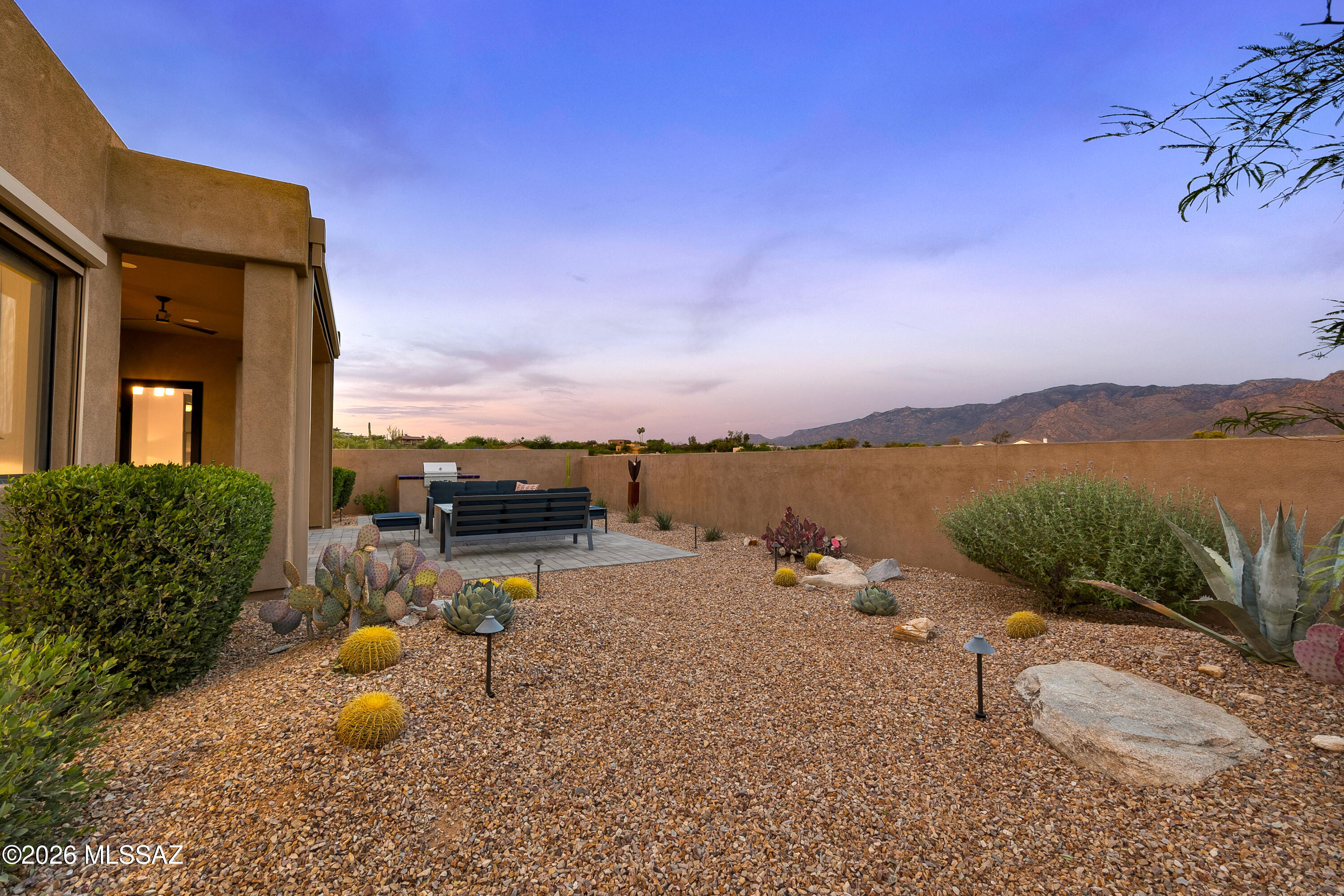 10875 N Poinsettia Drive