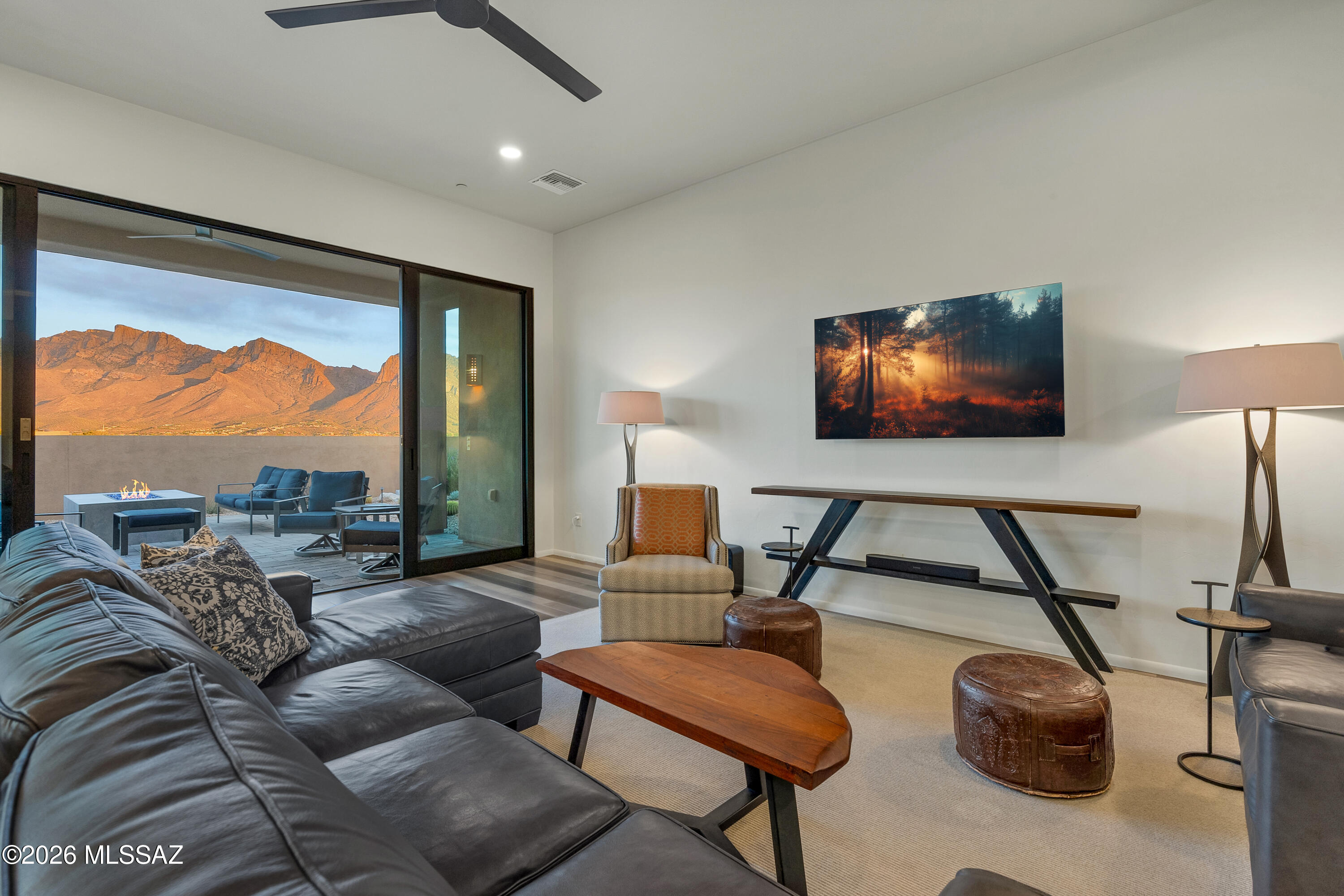 10875 N Poinsettia Drive