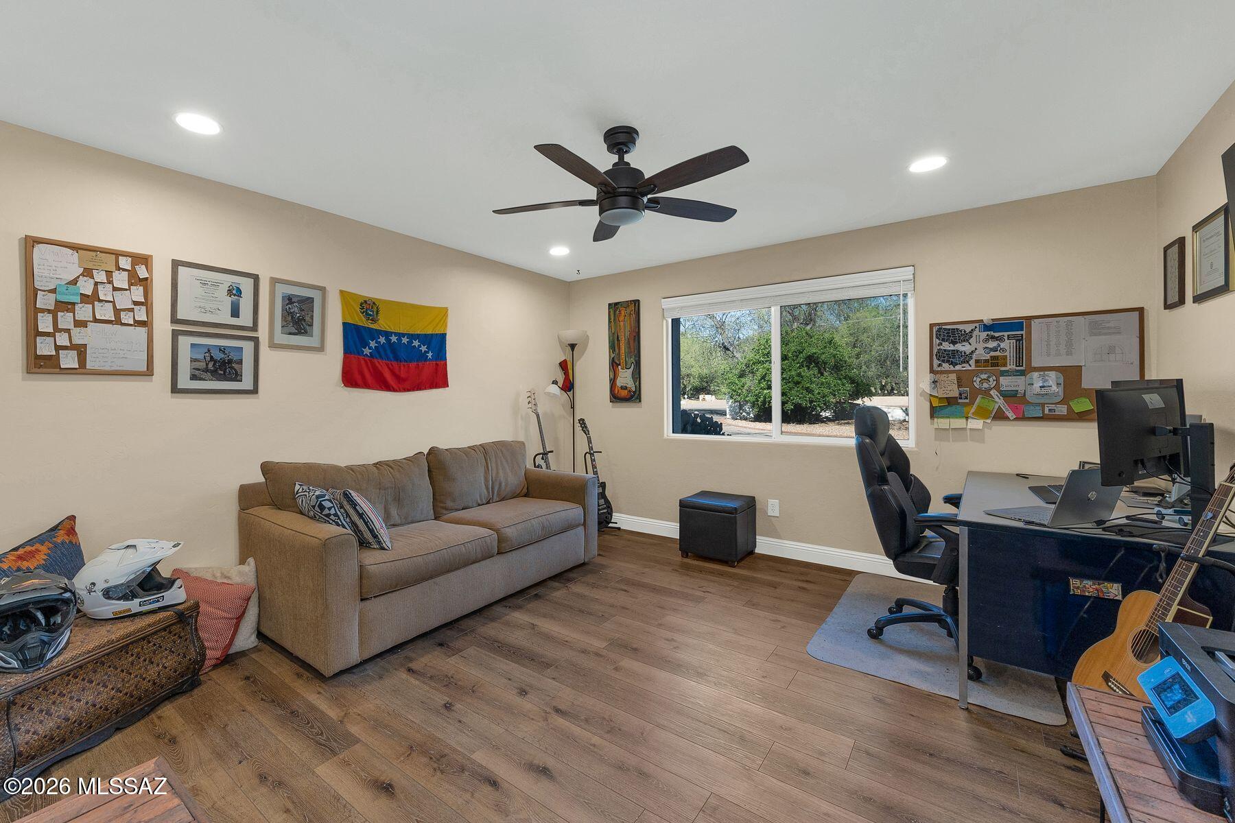 1947 N Soldier Trail