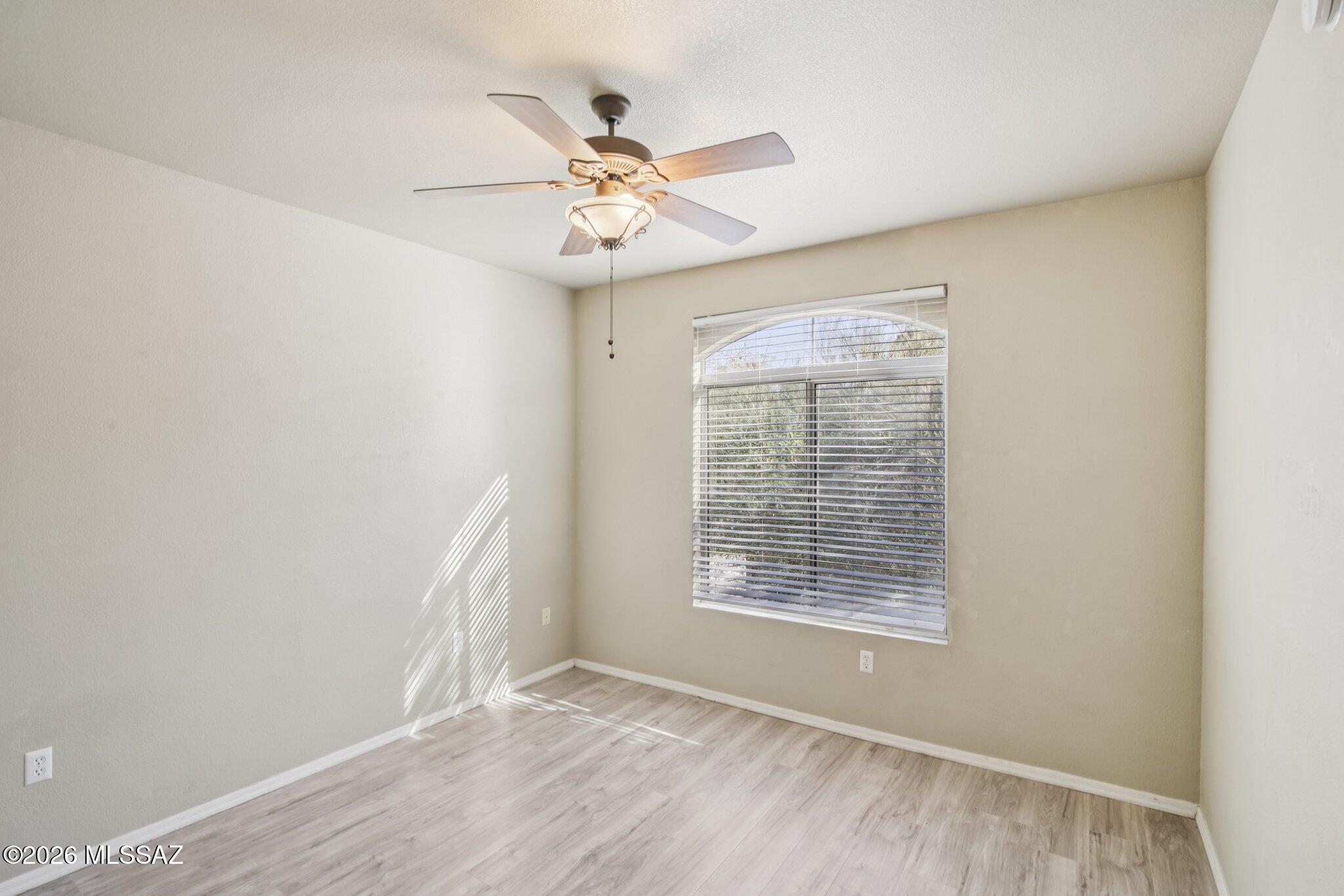 7050 E Sunrise Drive 17204