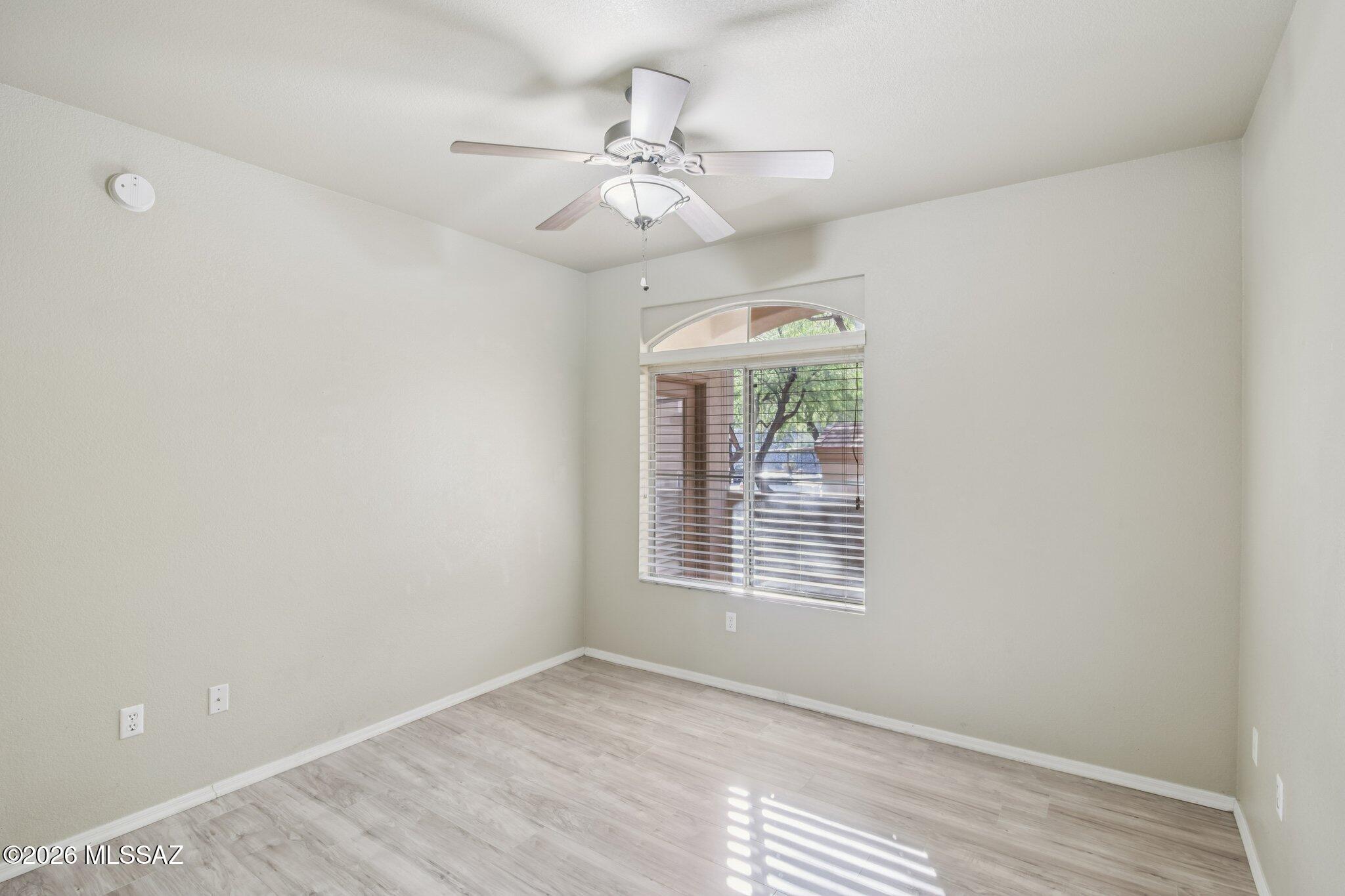 7050 E Sunrise Drive 17204