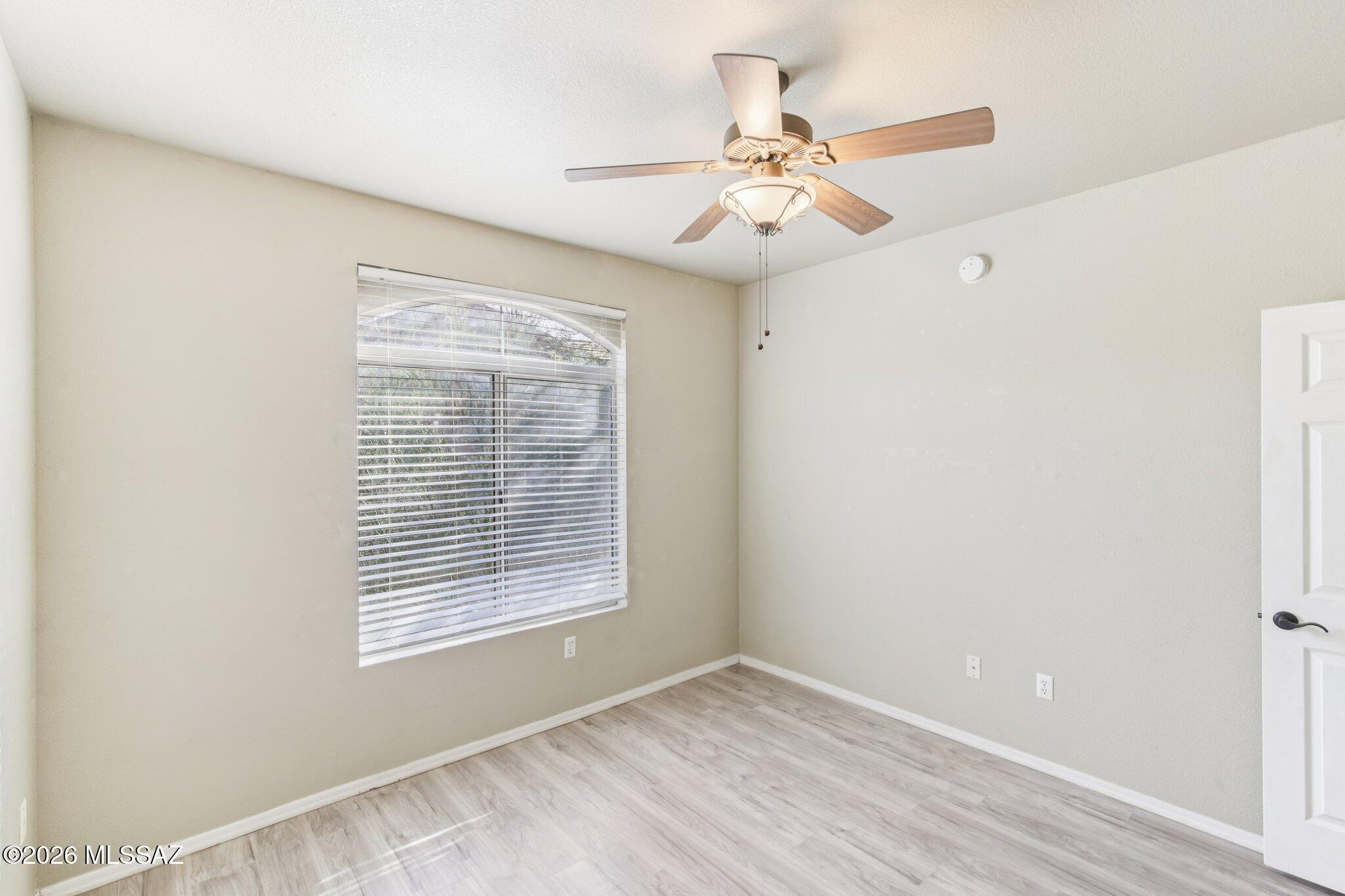 7050 E Sunrise Drive 17204