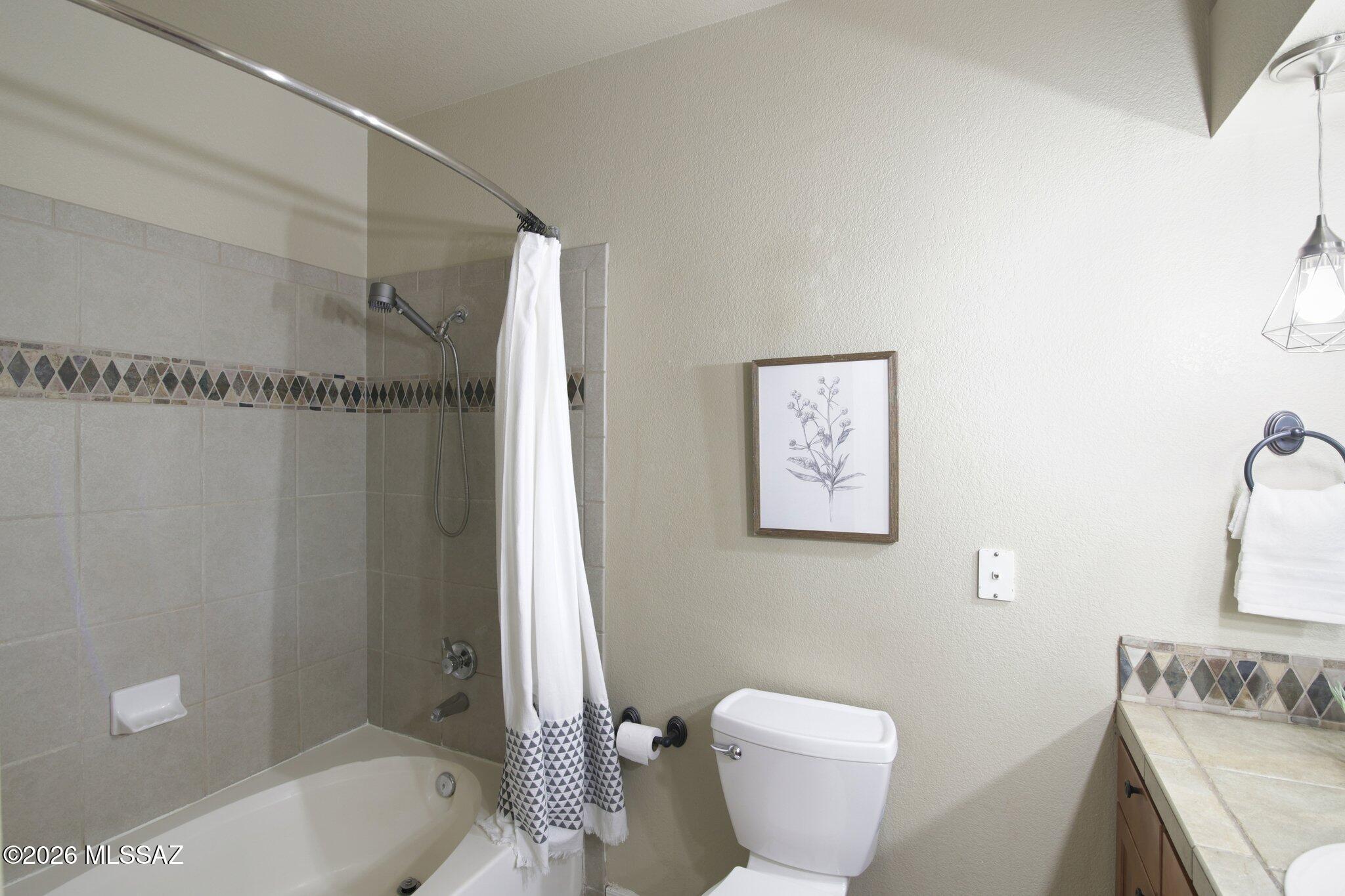 7050 E Sunrise Drive 17204