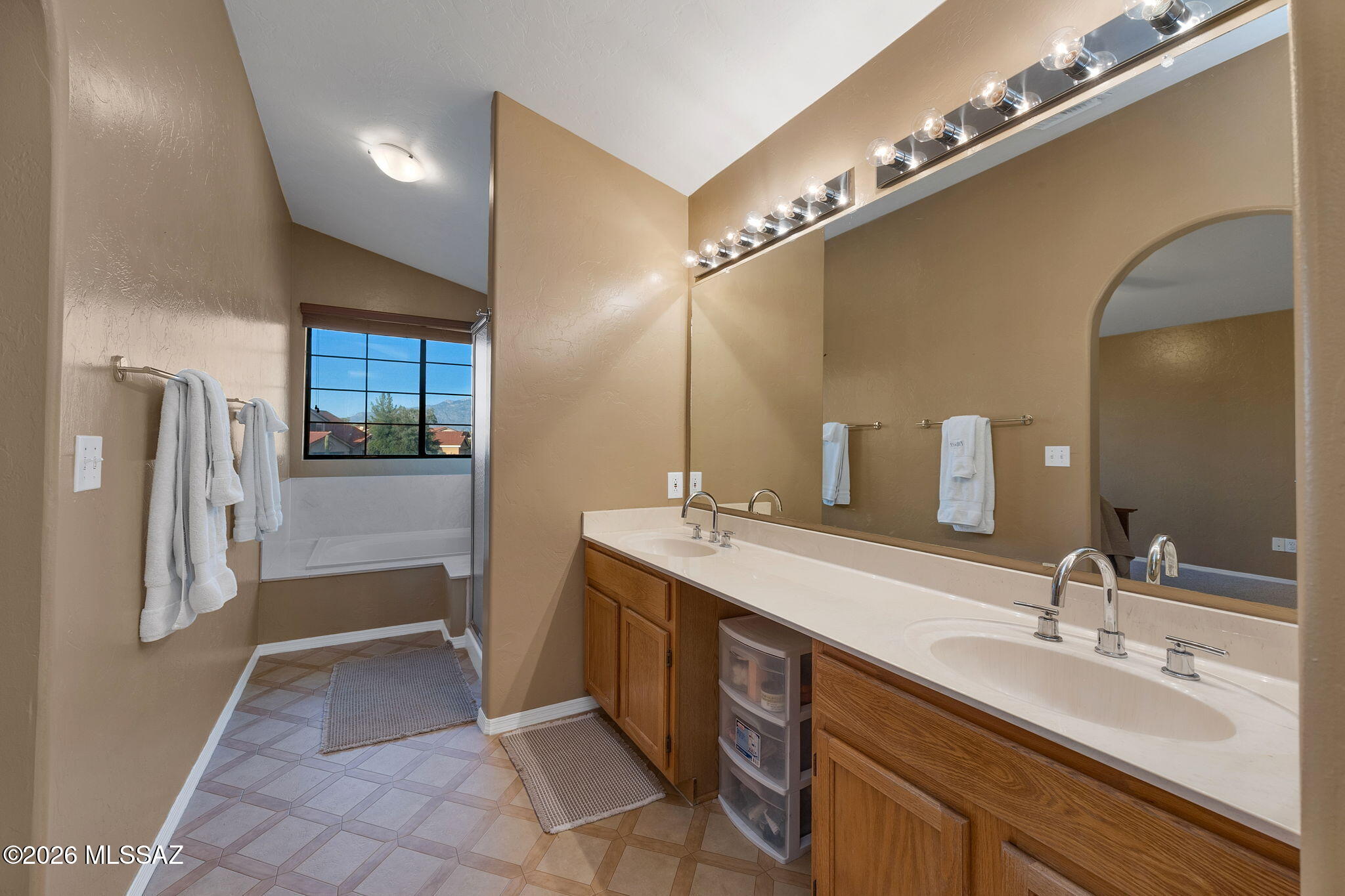 11460 N Quicksilver Trail