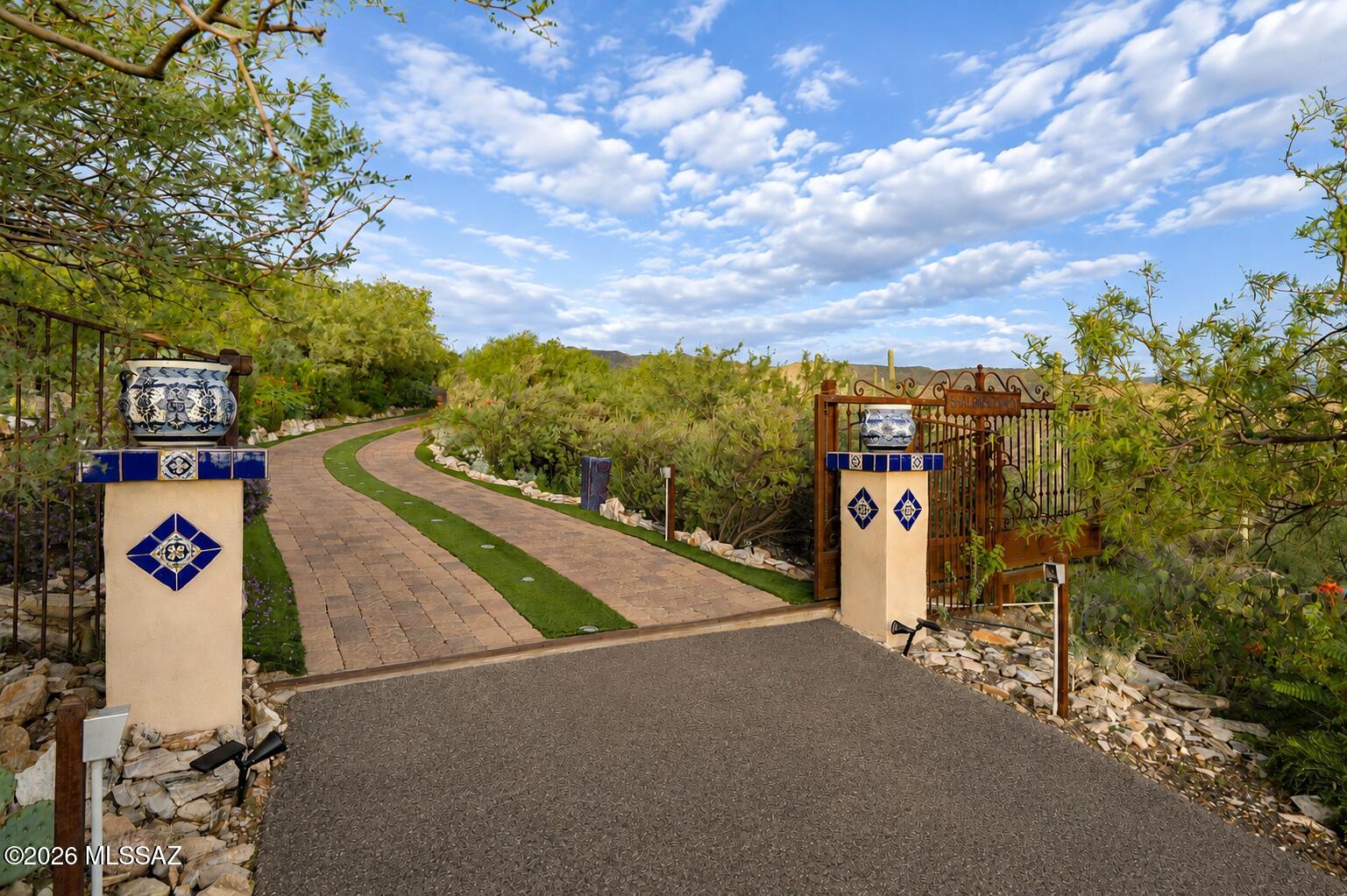 12536 E Mira Vista Canyon Place
