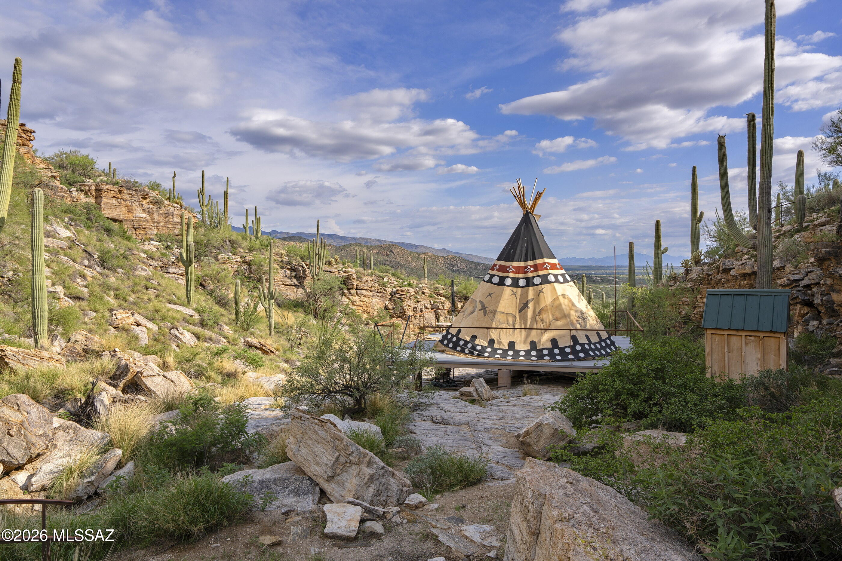 12536 E Mira Vista Canyon Place