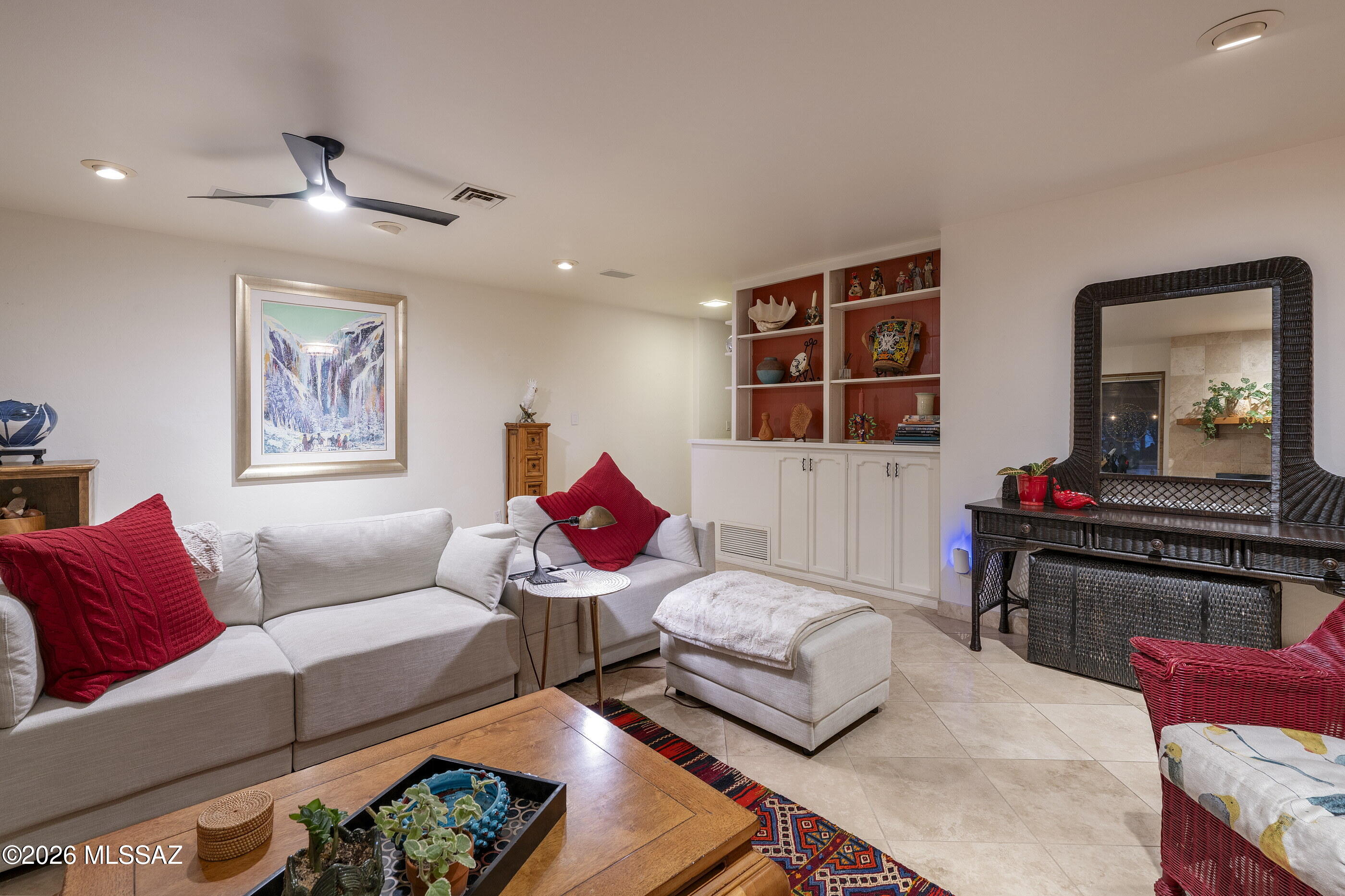 5226 E Mission Hill Drive
