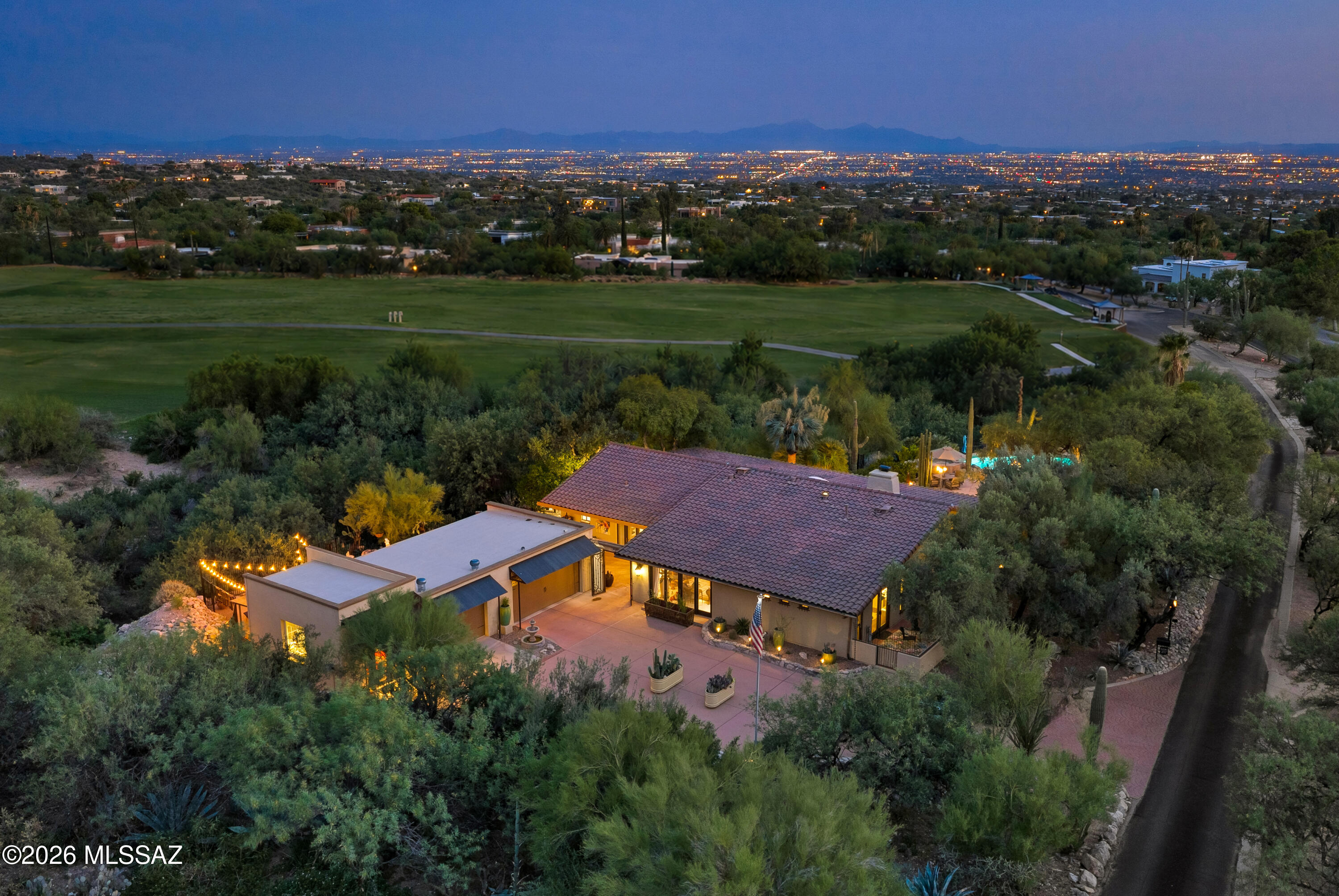 5226 E Mission Hill Drive
