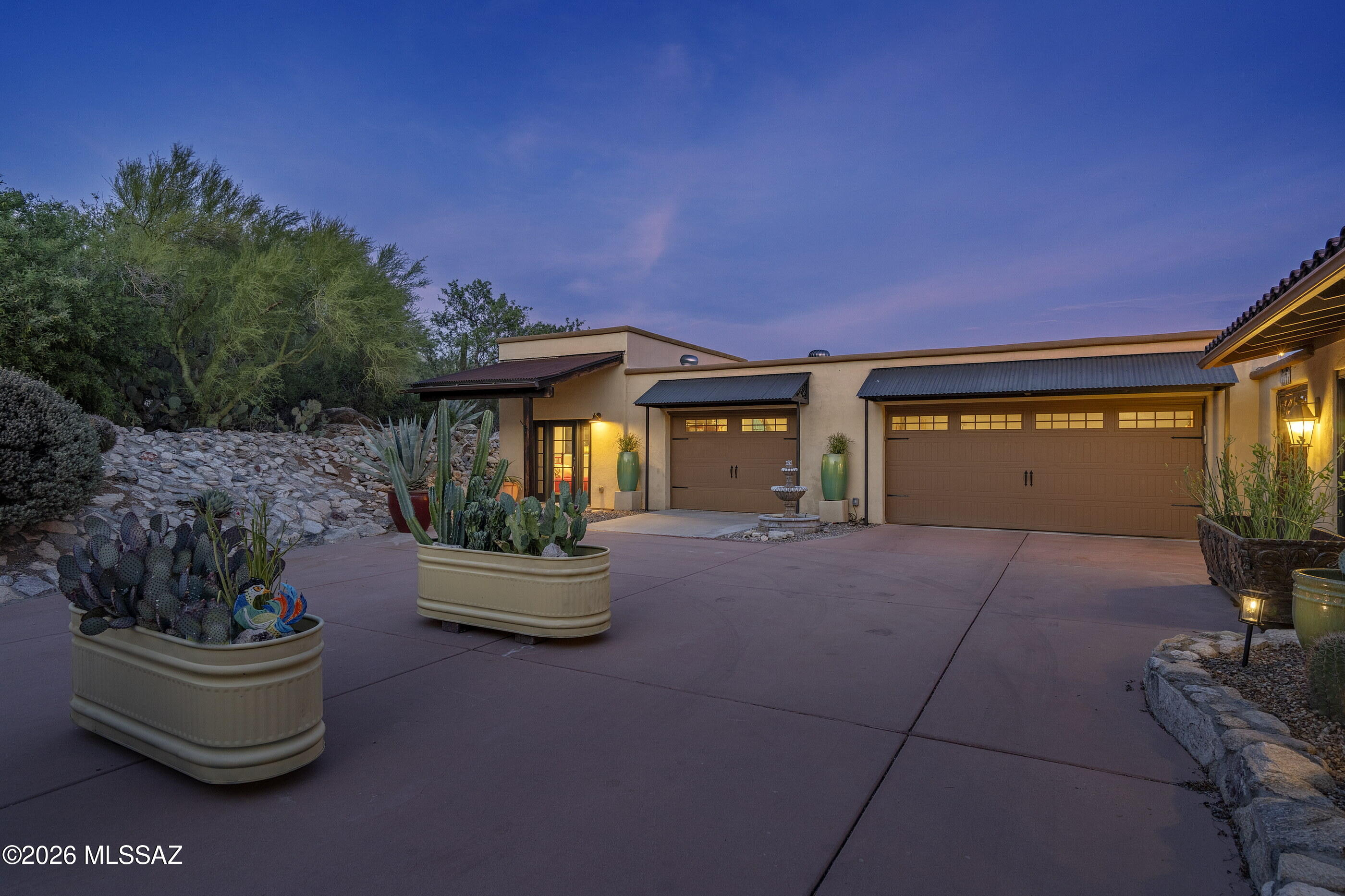 5226 E Mission Hill Drive