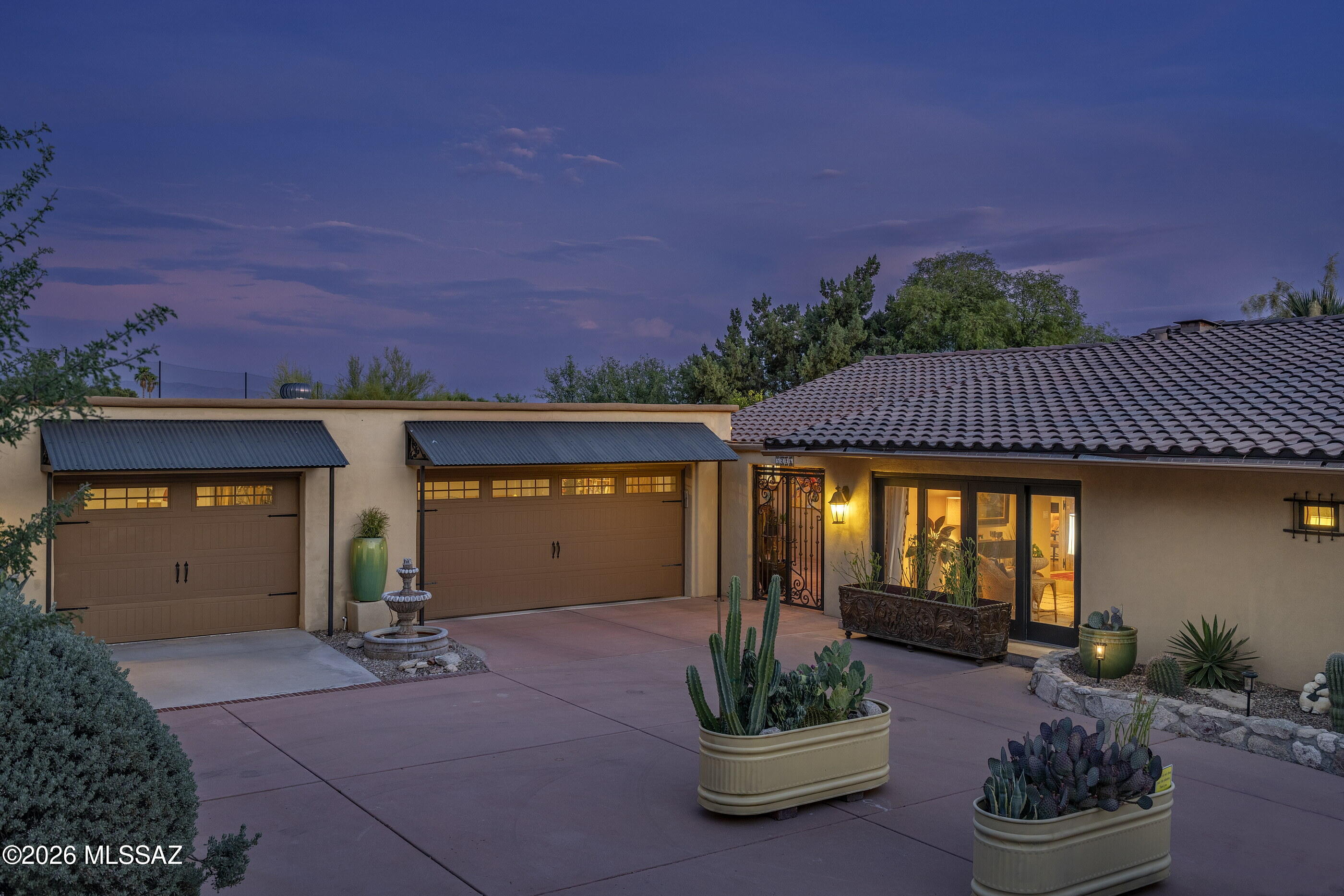 5226 E Mission Hill Drive