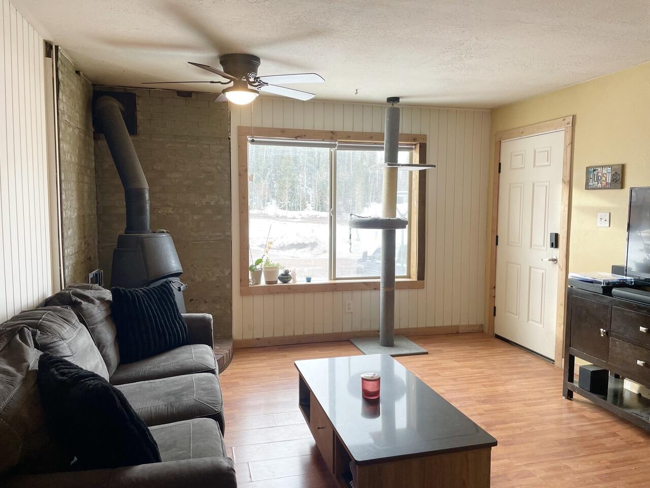 651 S Snowflake LN Unit: #106