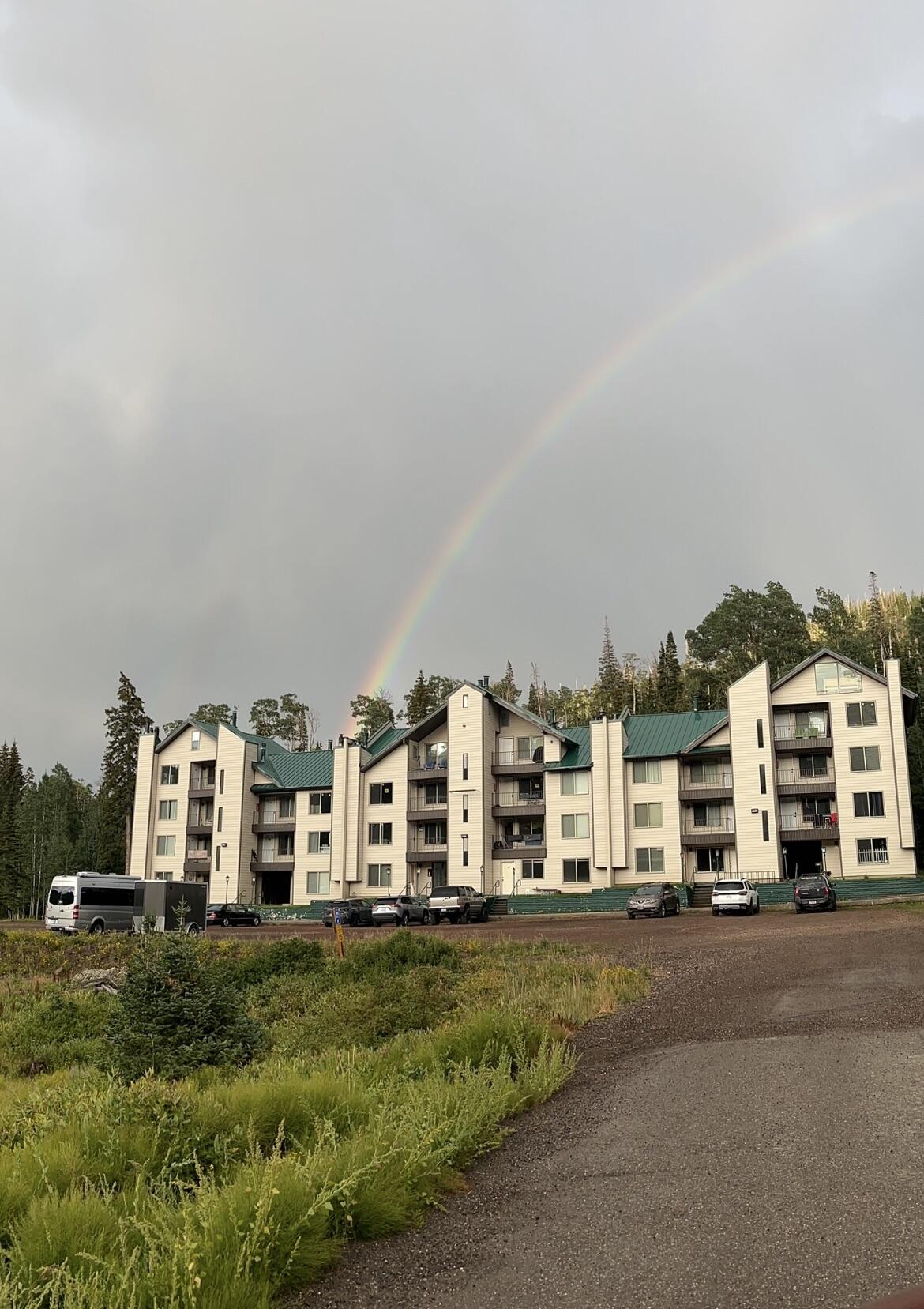 651 S Snowflake LN Unit: #106