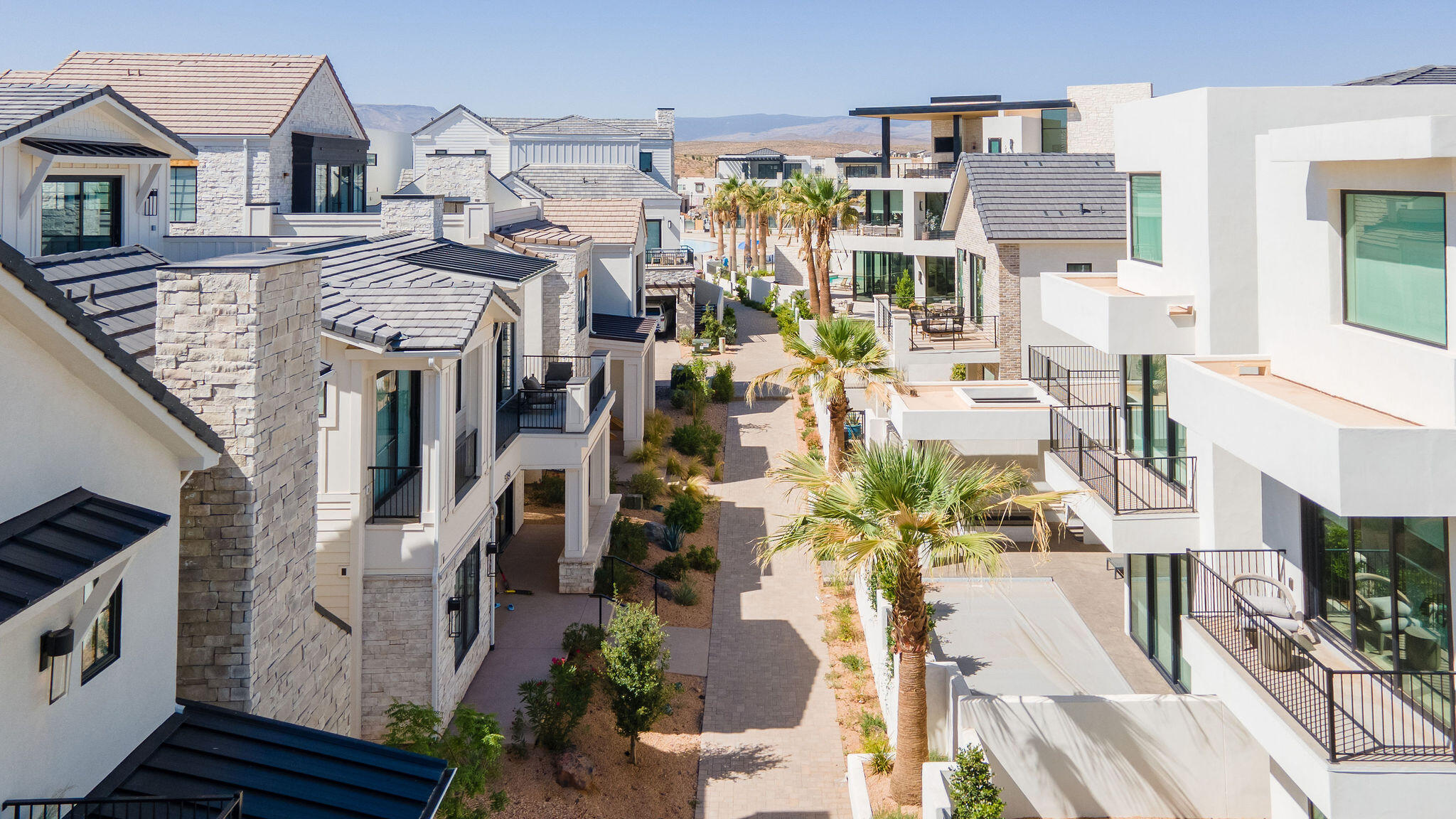 5338 Cyan LN