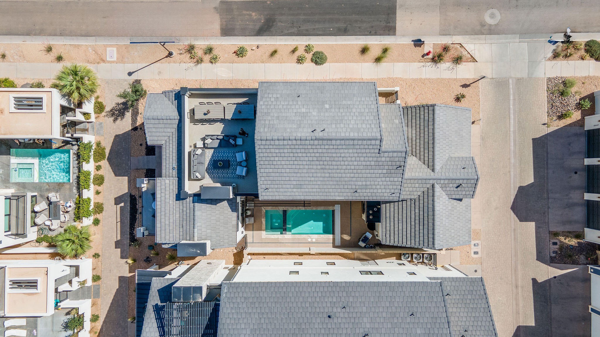 5338 Cyan LN