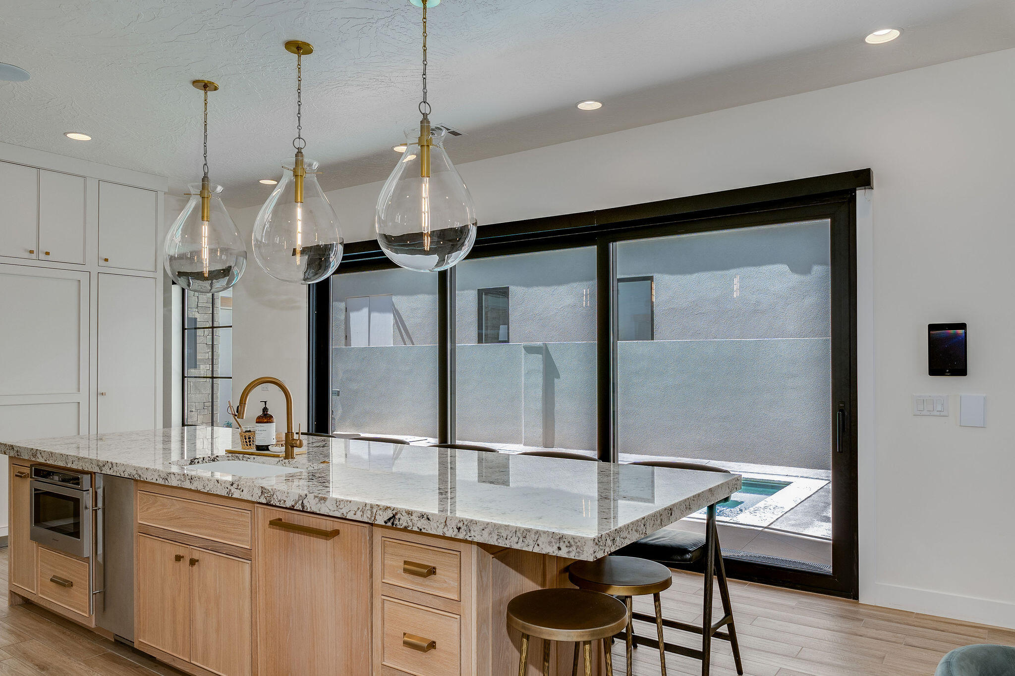5338 Cyan LN