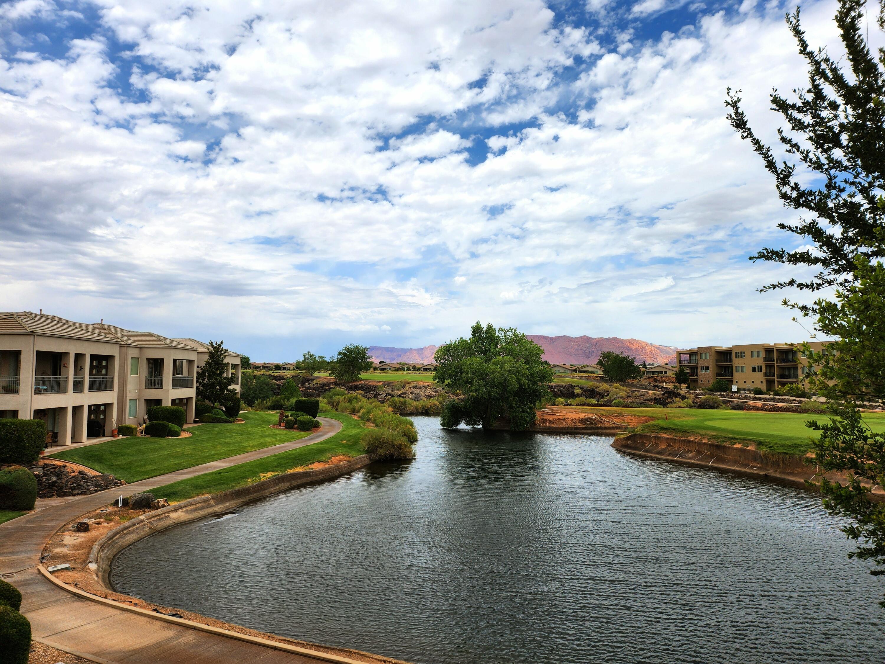 225 N COUNTRY LANE #5