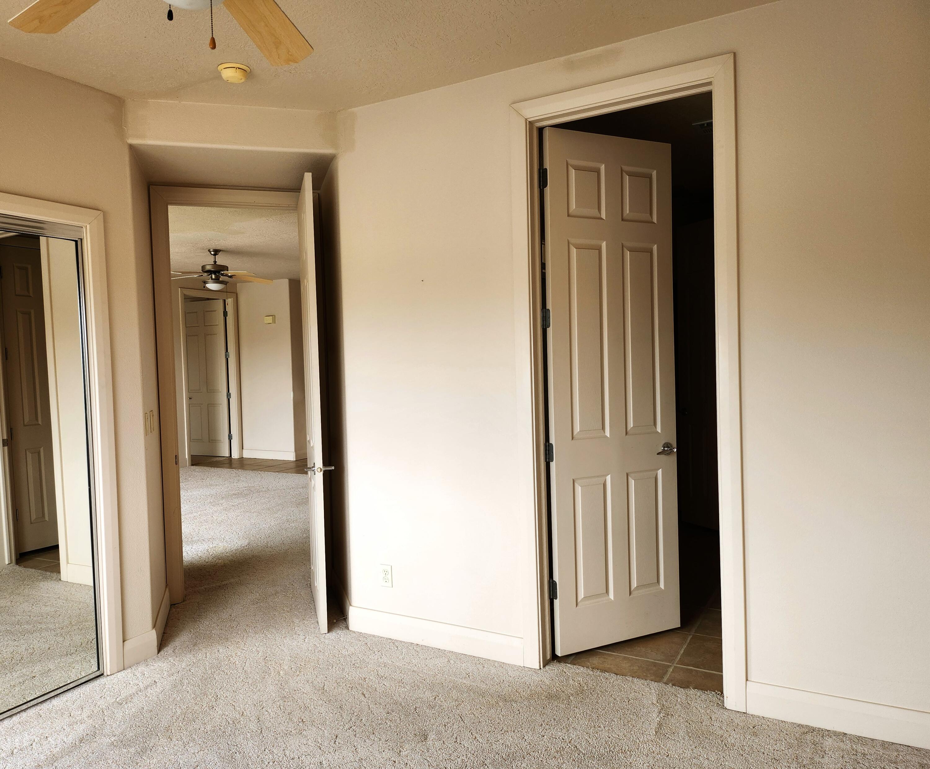 225 N COUNTRY LANE #5