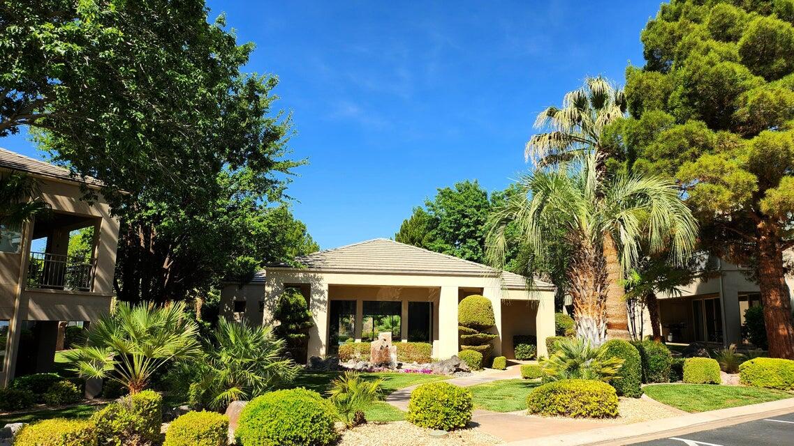 225 N COUNTRY LANE #5