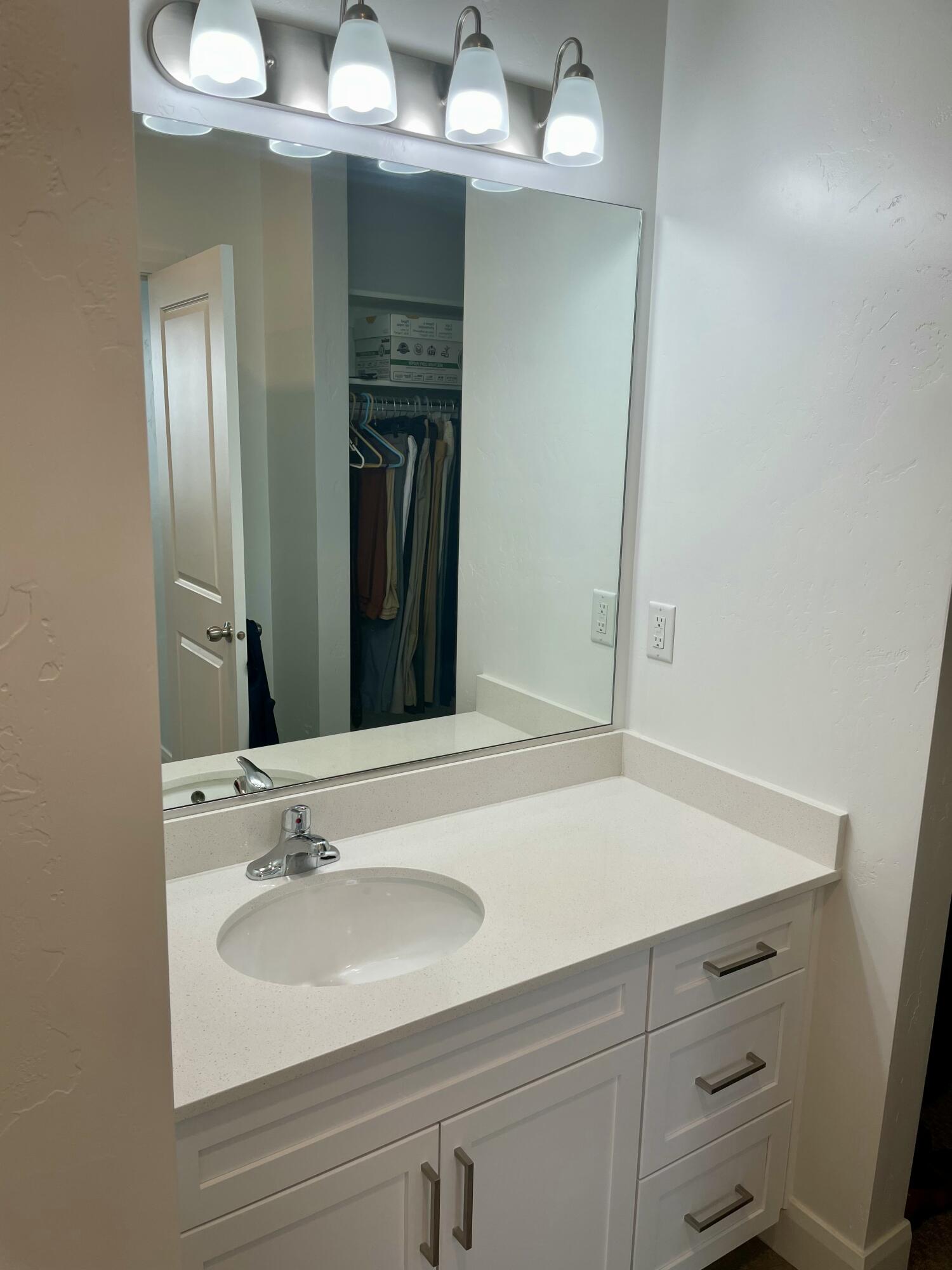 5801 S GARNET DR Unit: #2301