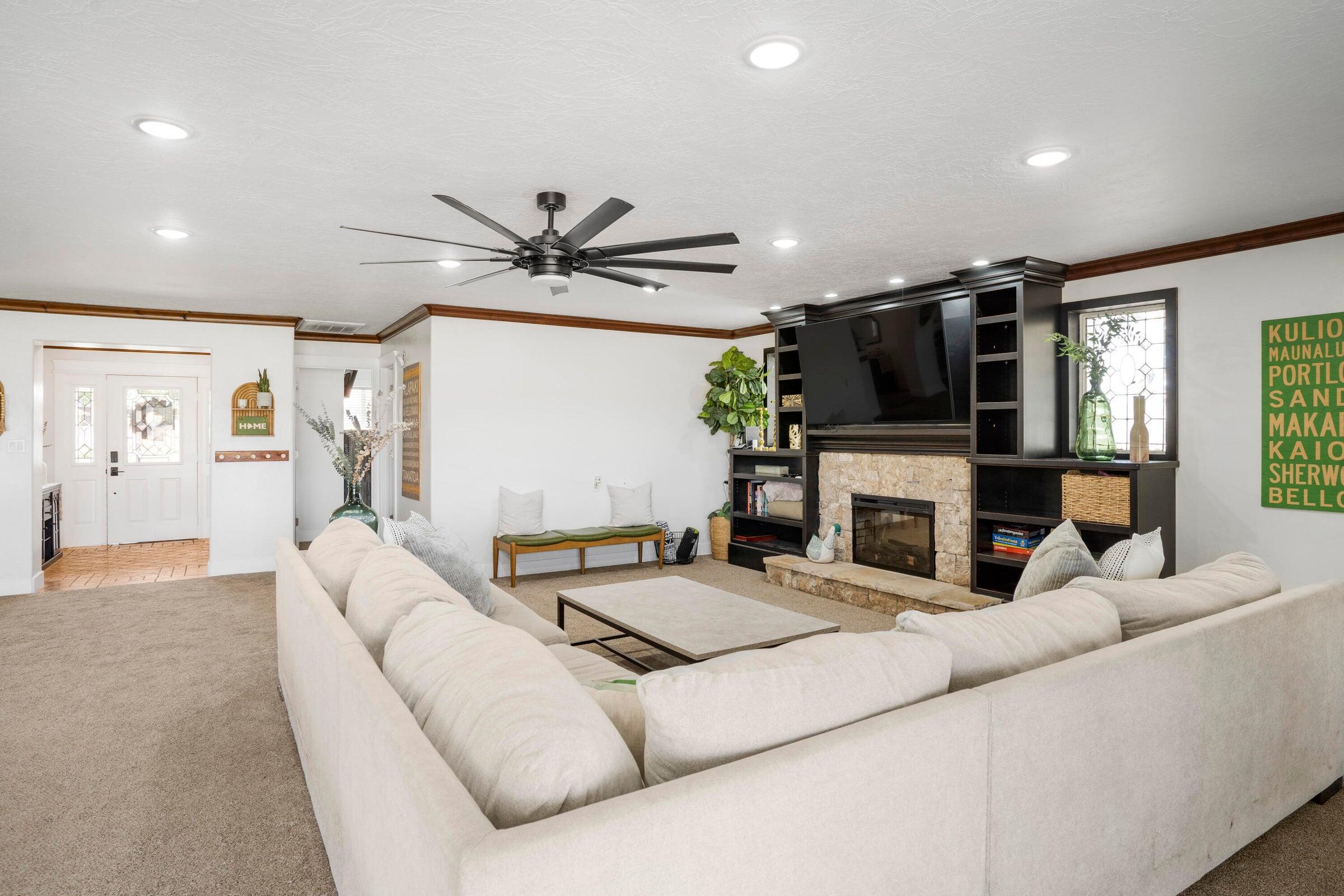 1879 S CASSIDY CIR