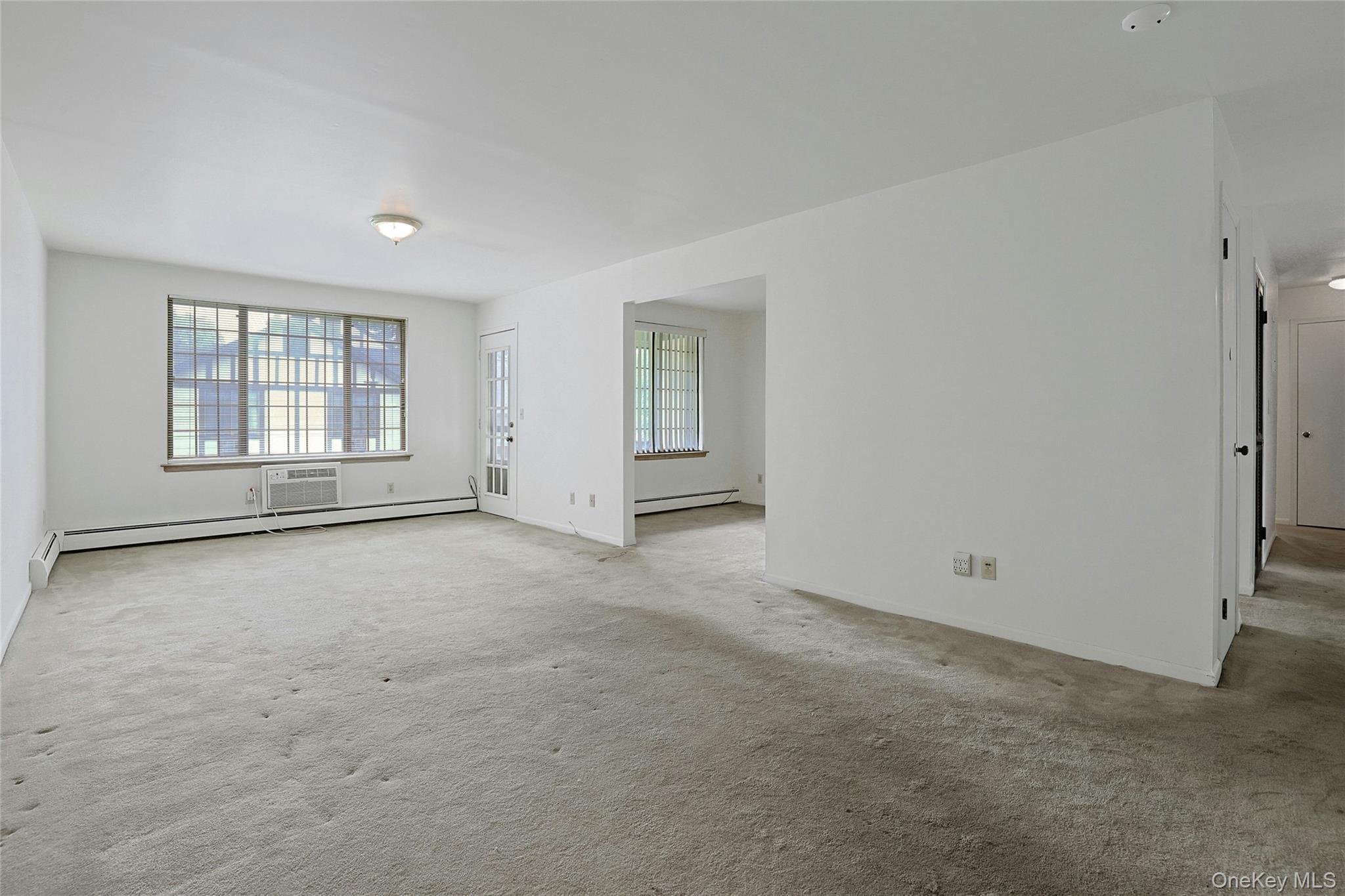 16 Foxwood Drive Unit: 8