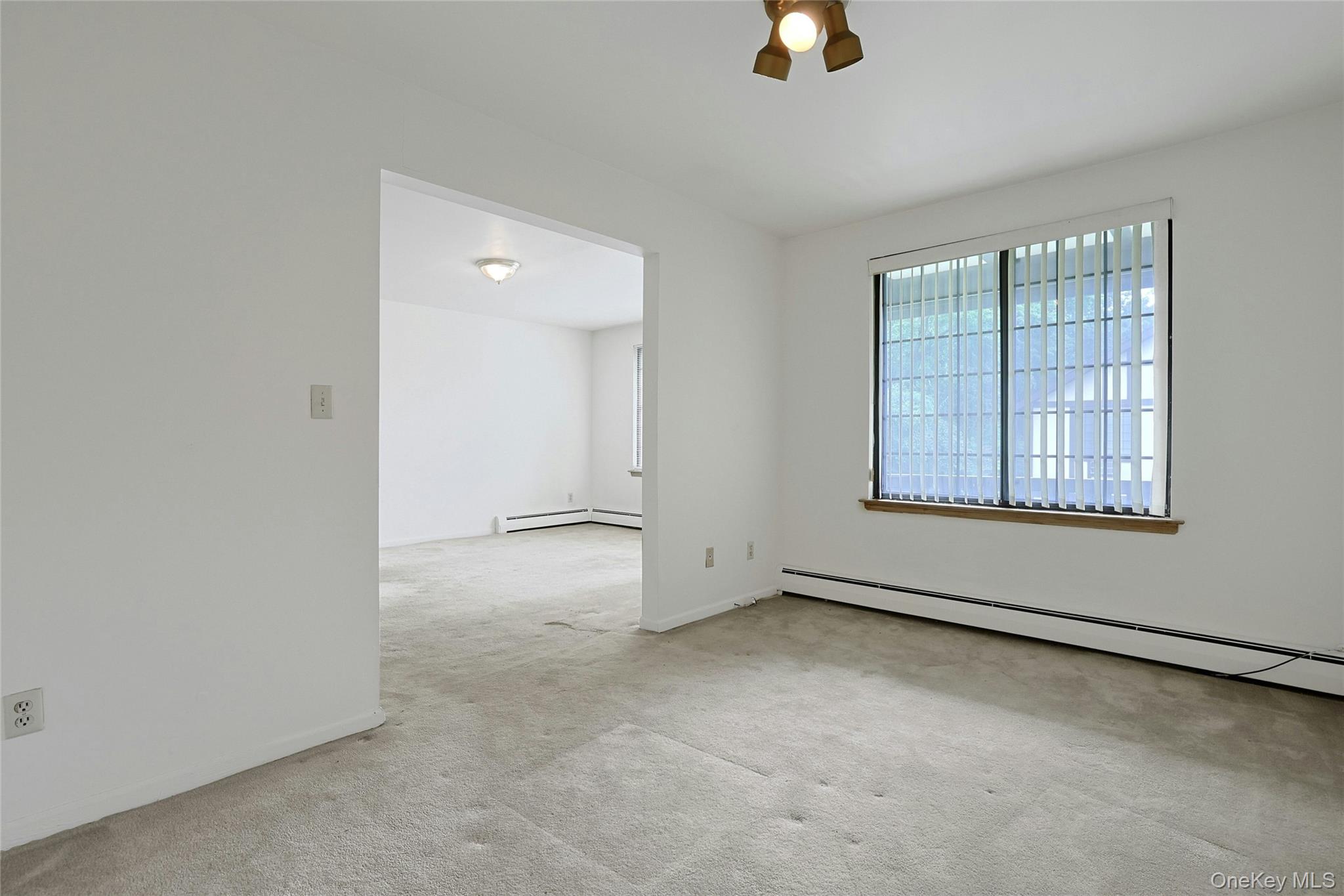 16 Foxwood Drive Unit: 8
