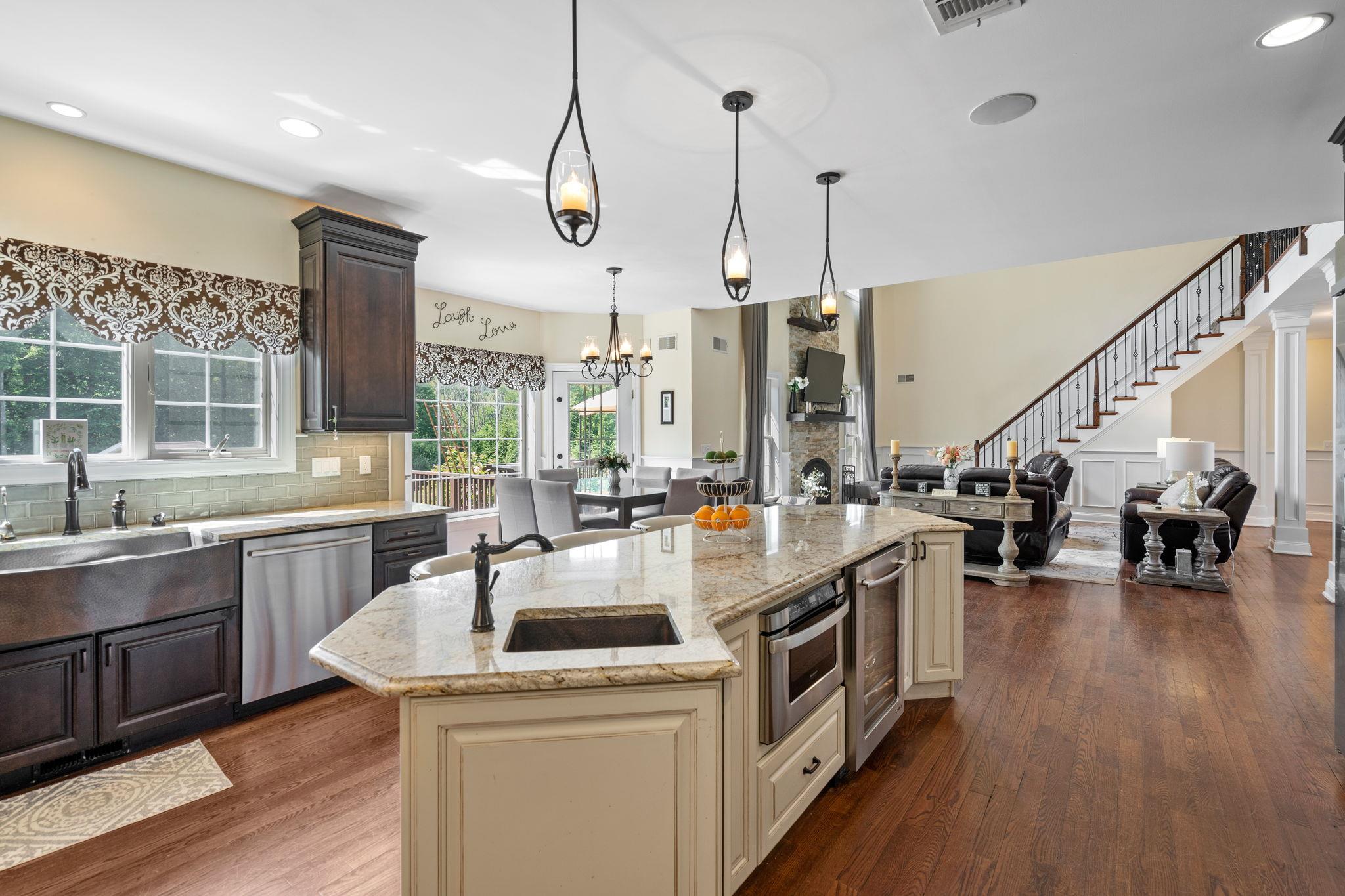 5 Apisson Trail