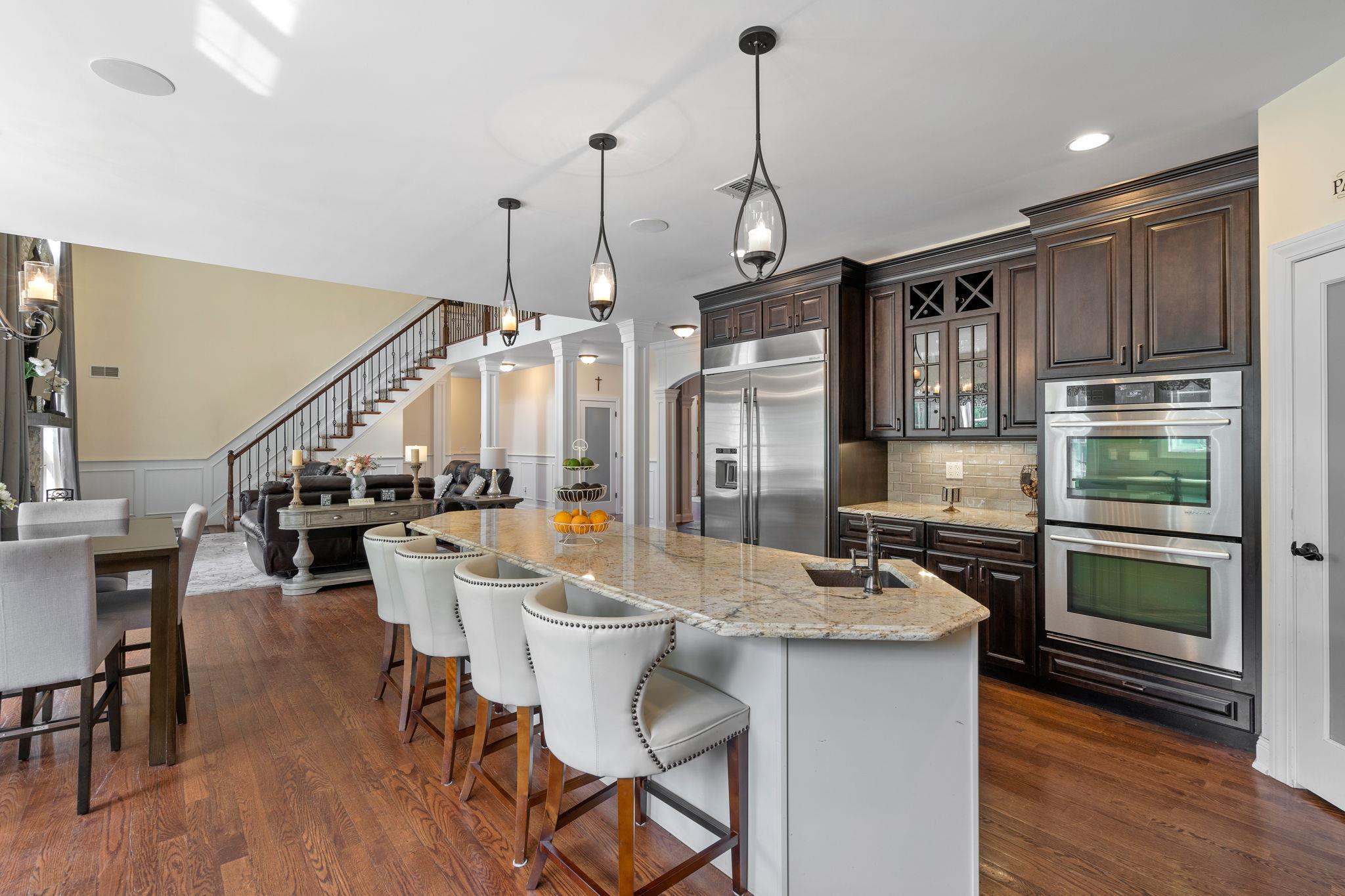 5 Apisson Trail