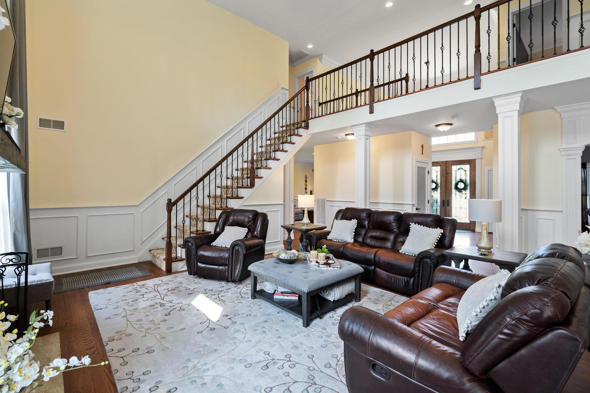 5 Apisson Trail