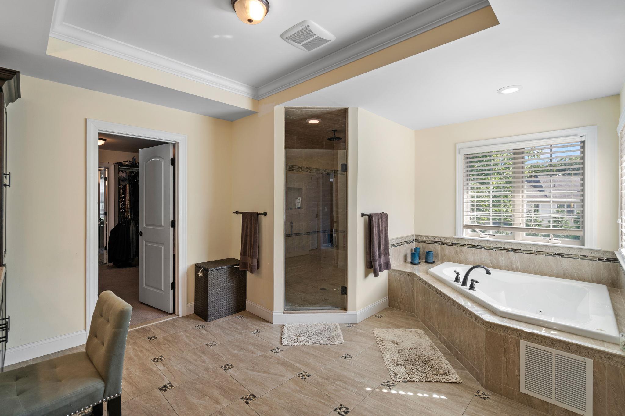 5 Apisson Trail