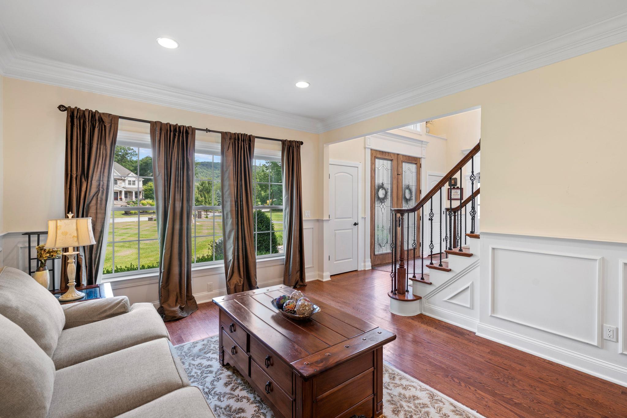 5 Apisson Trail