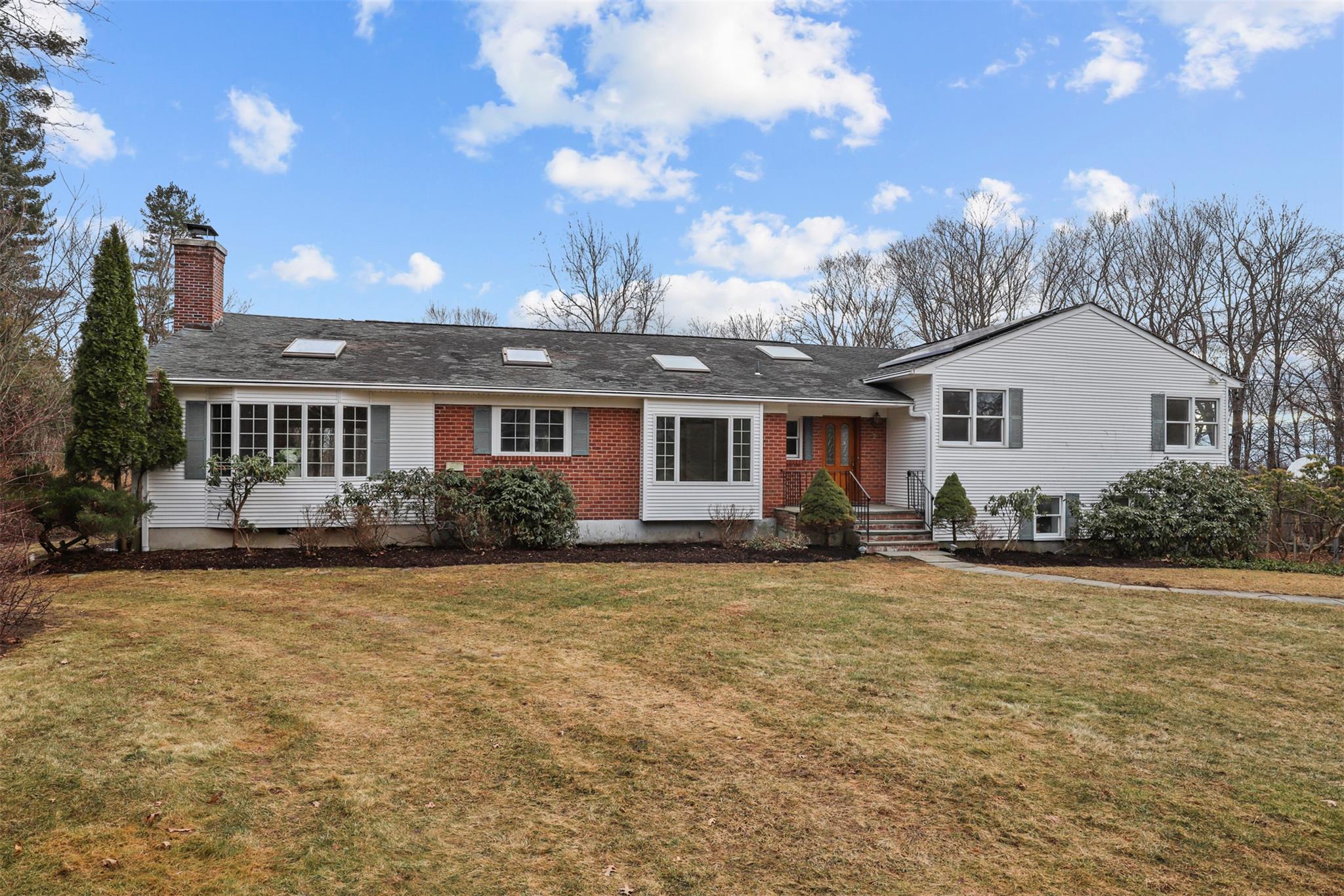 2 Highview Road