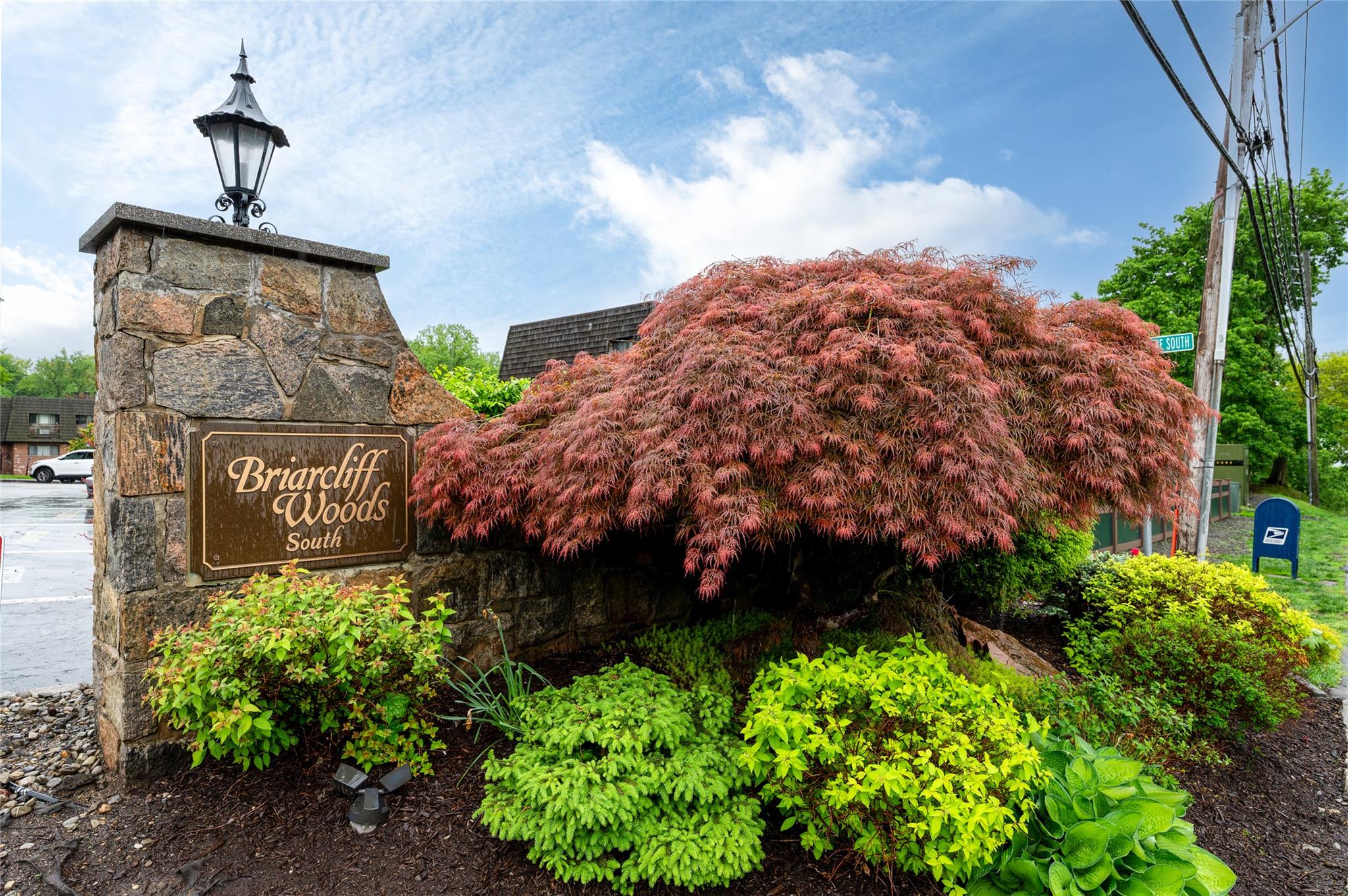 9-2 Briarcliff Drive S Unit: 2