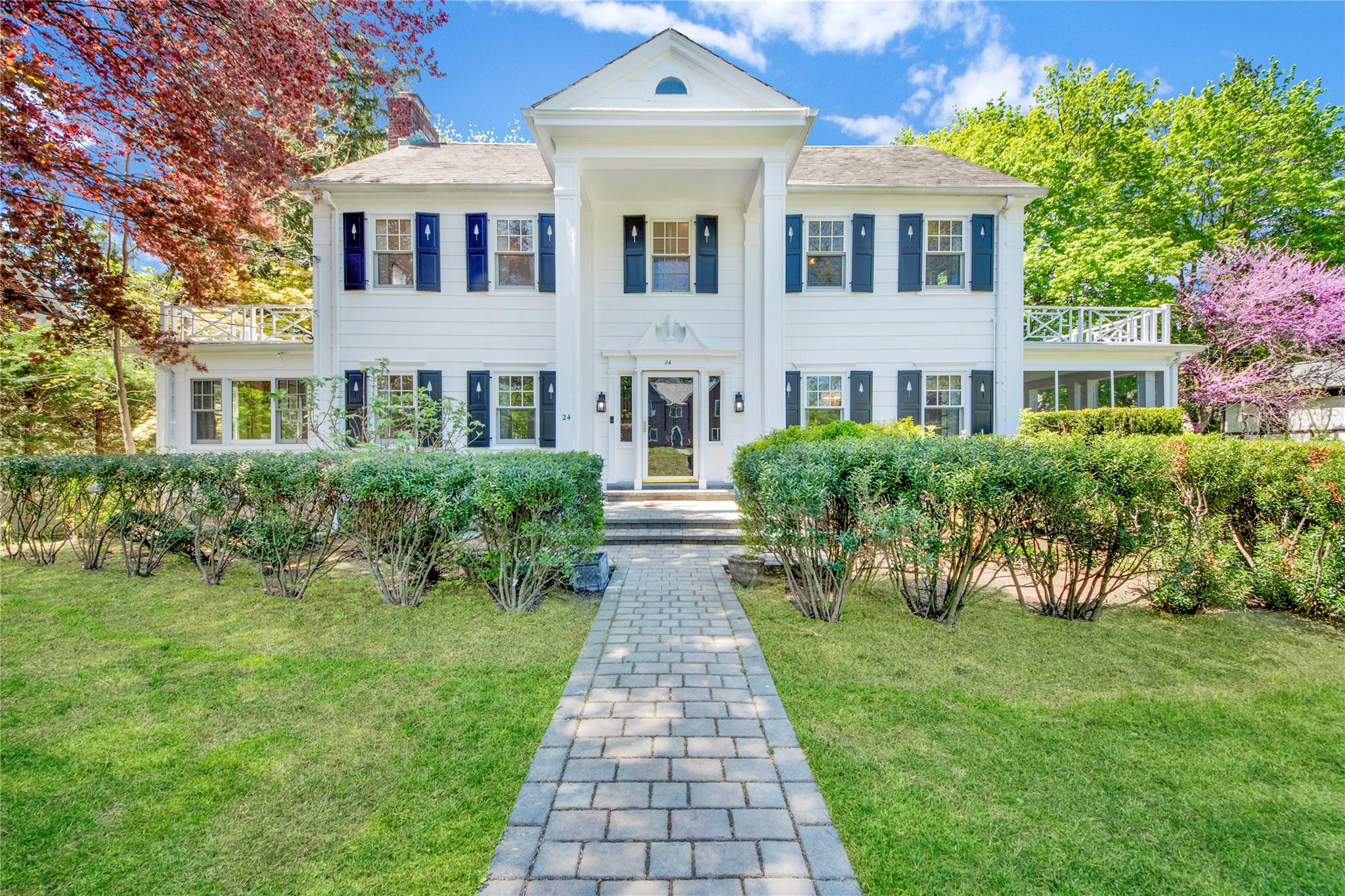 34 Longvue Avenue