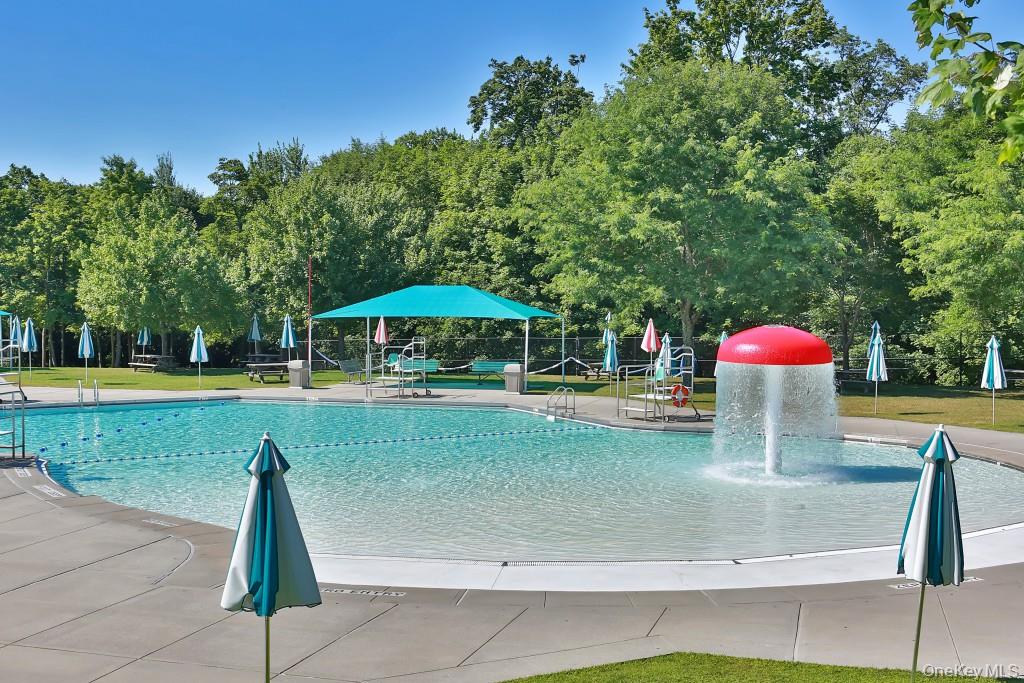 310 Manville RD Unit: S4