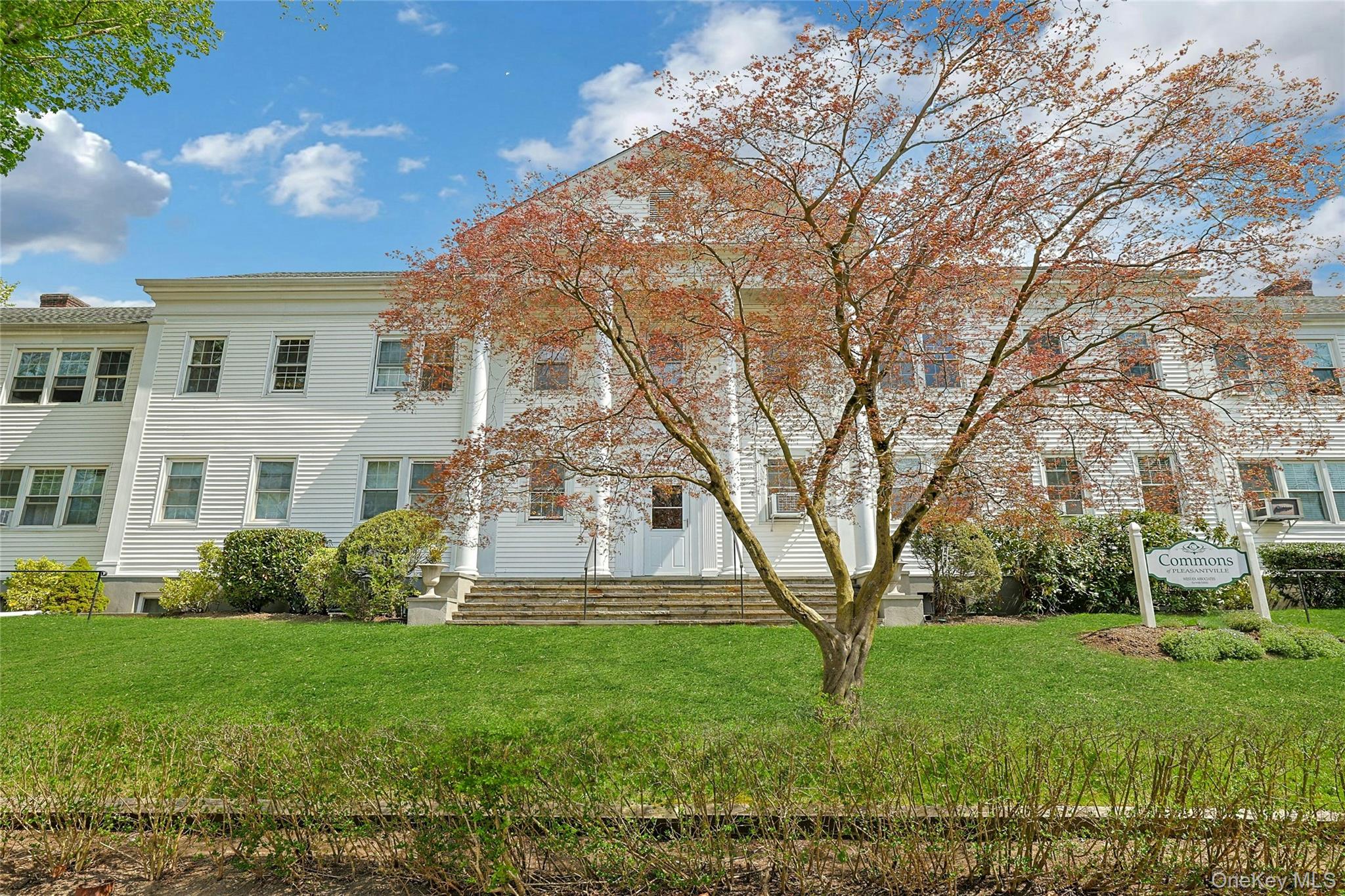 310 Manville RD Unit: S4