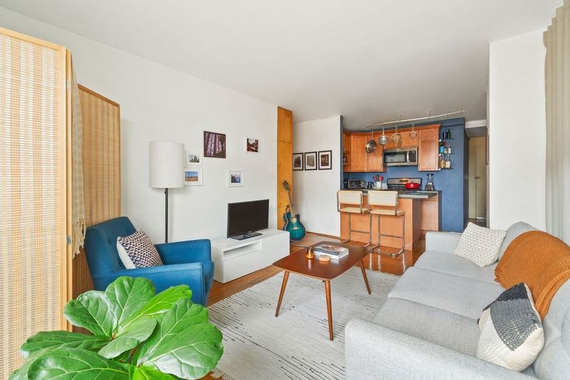 122 Ashland Place 14-E