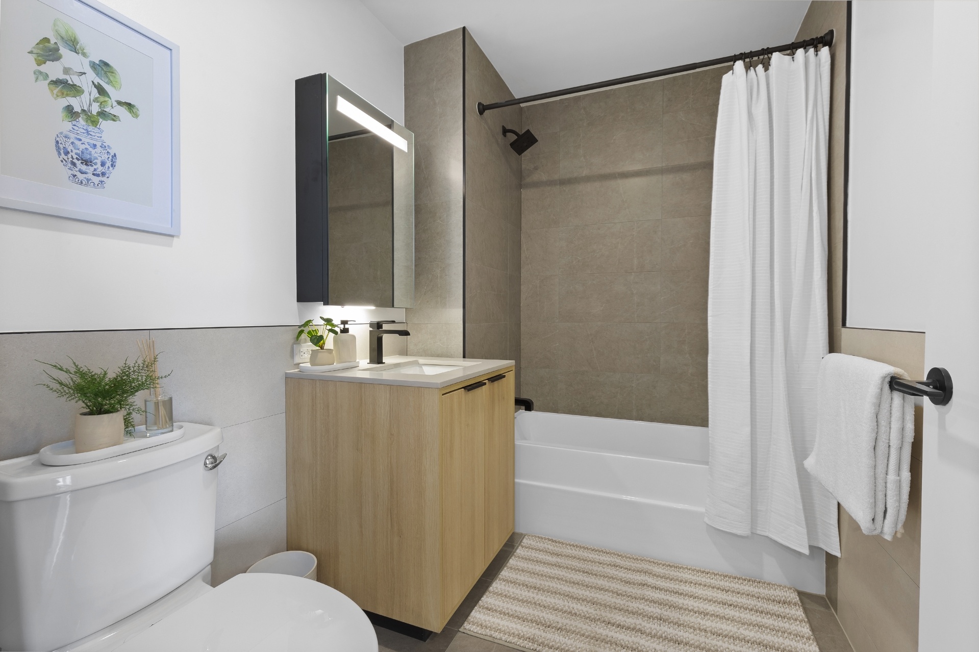 2455 3rd Avenue 19-K