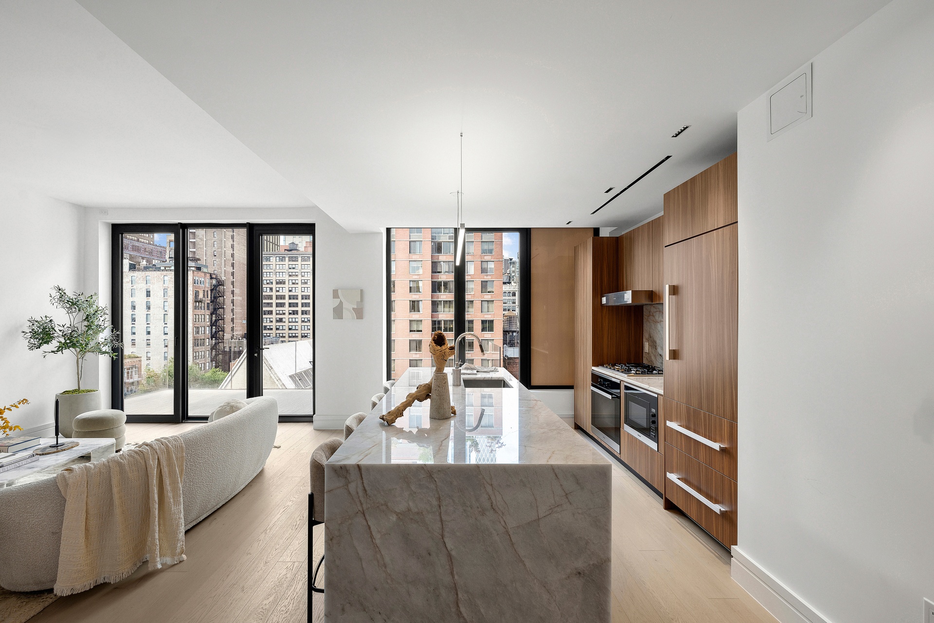 165 Lexington Avenue PH-A