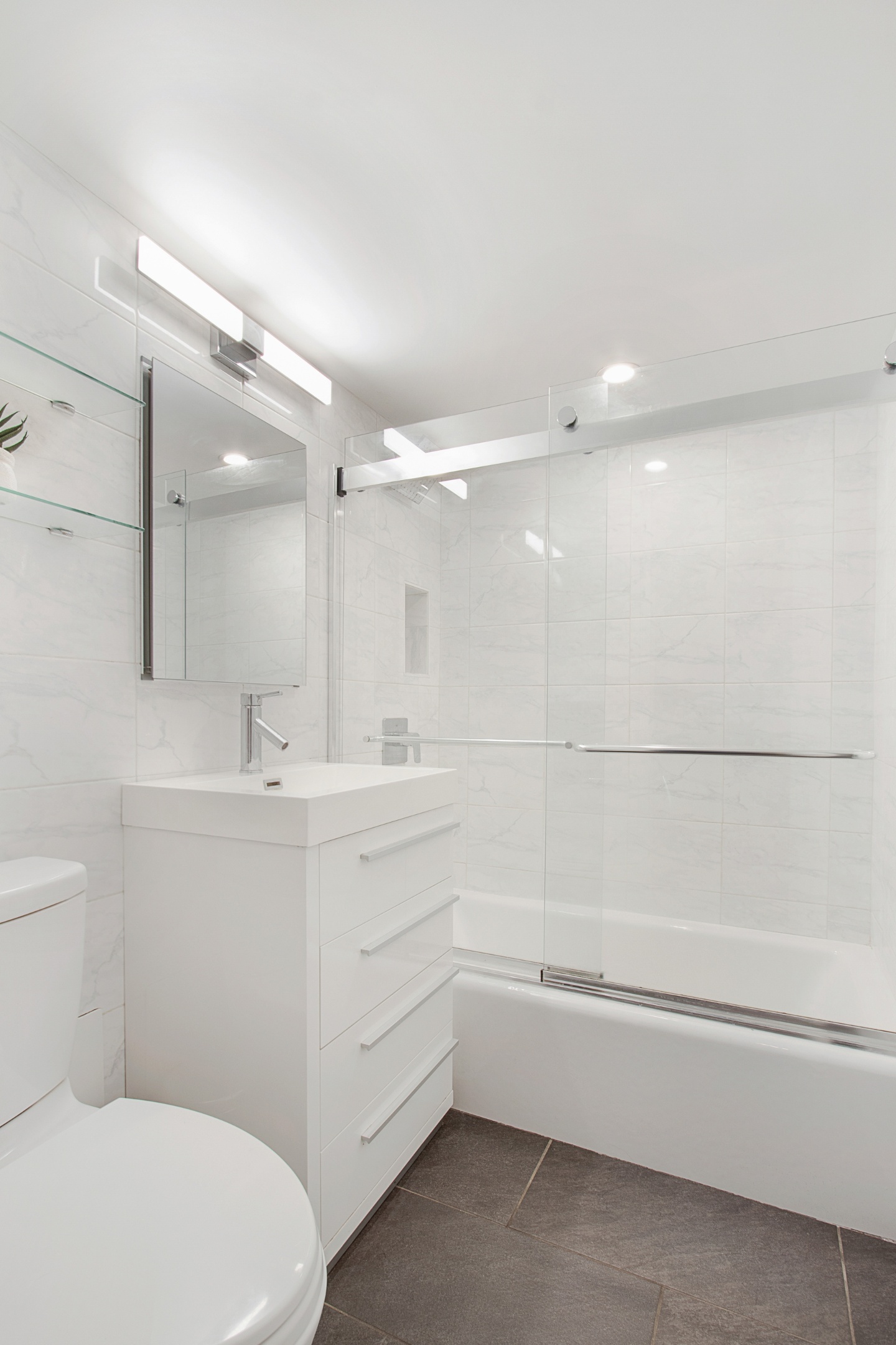 63 E 9th Street 3-E