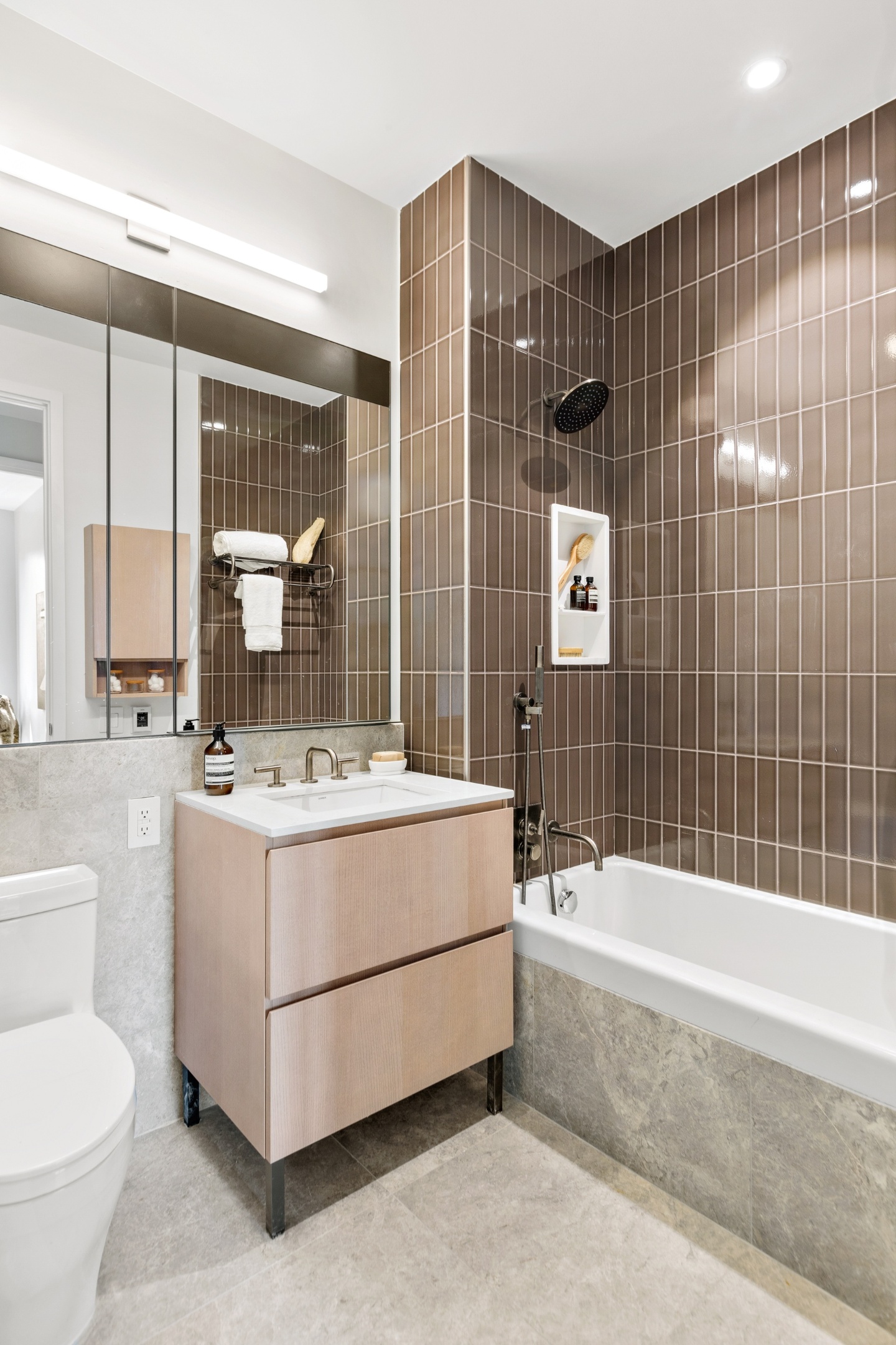 262 9th Street 505