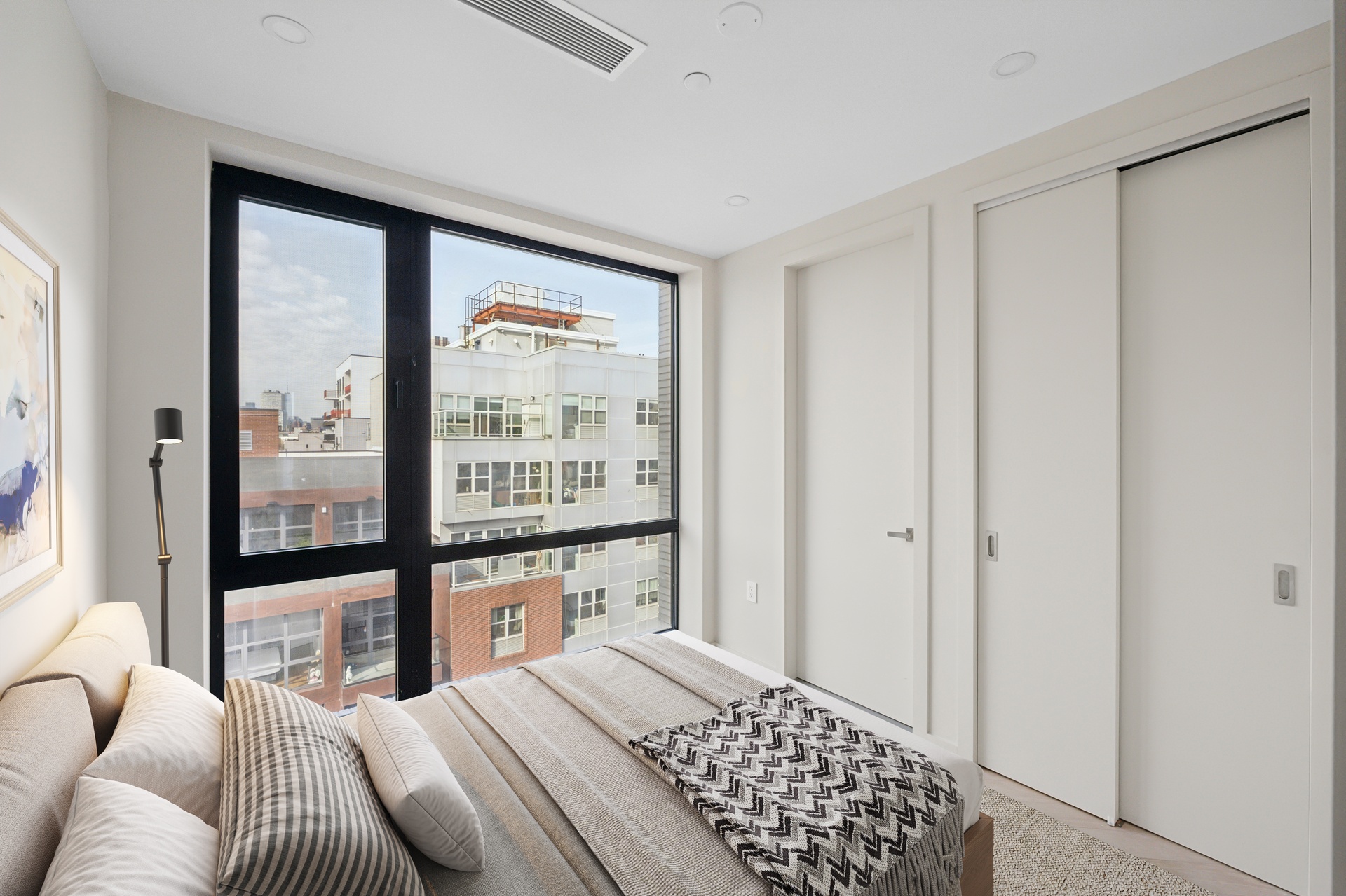 390 Manhattan Avenue Residence 5