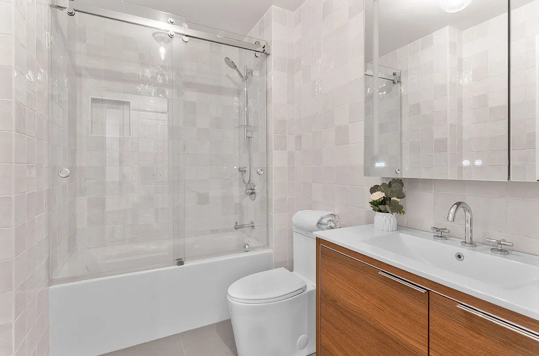 590 6th Street 3-L