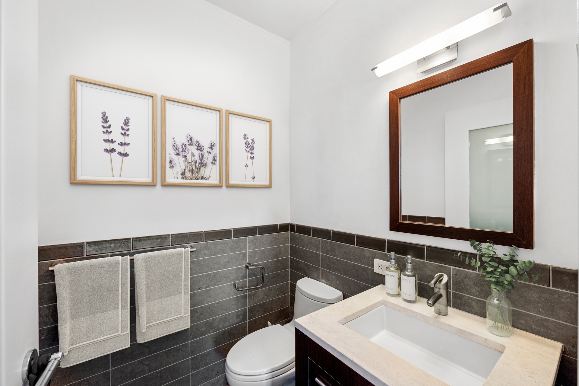 101 W 24th Street 33-A