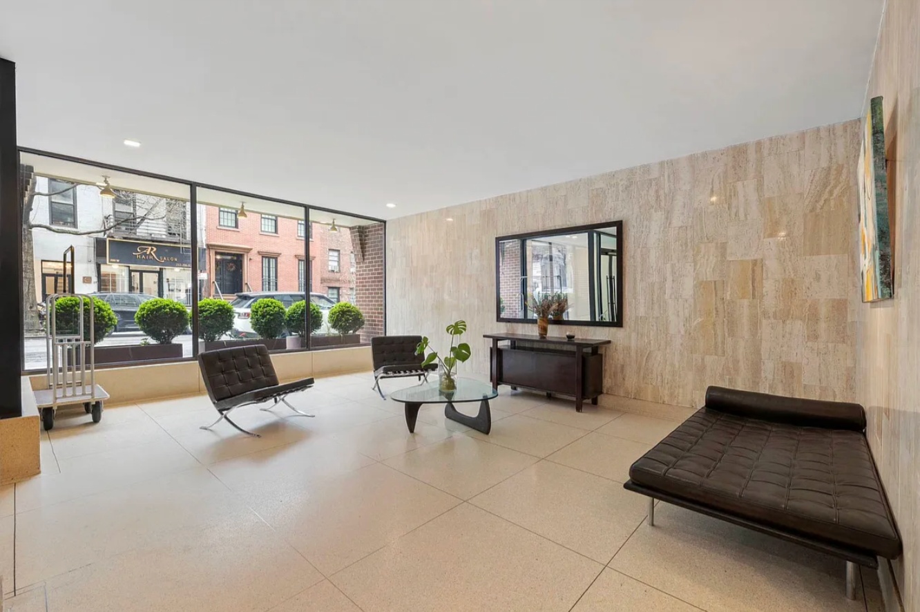 201 W 21st Street 5-D