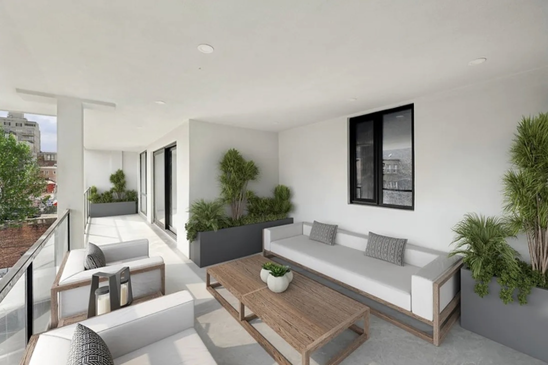 390 Manhattan Avenue Unit 3