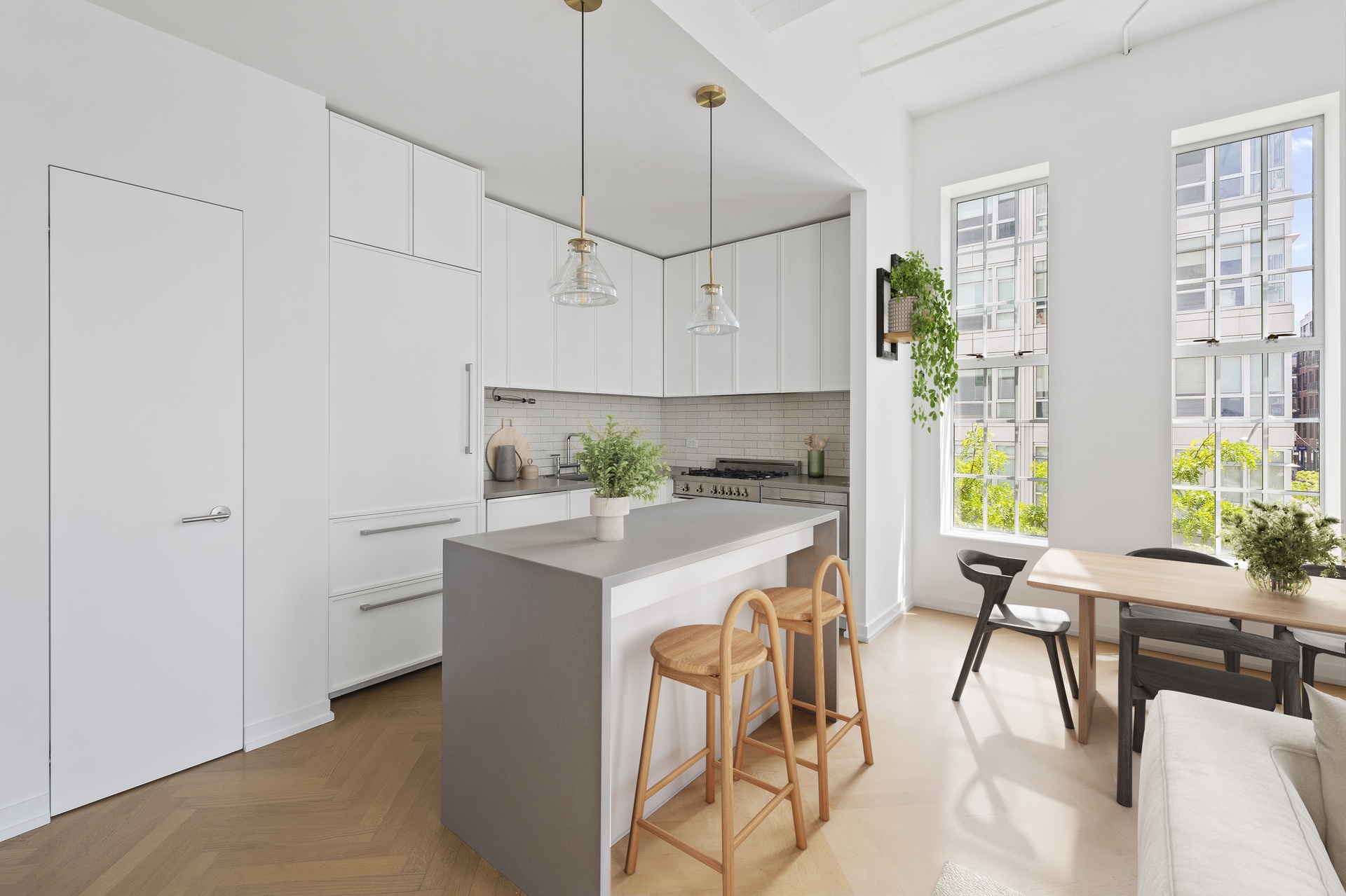 184 Kent Avenue A-315