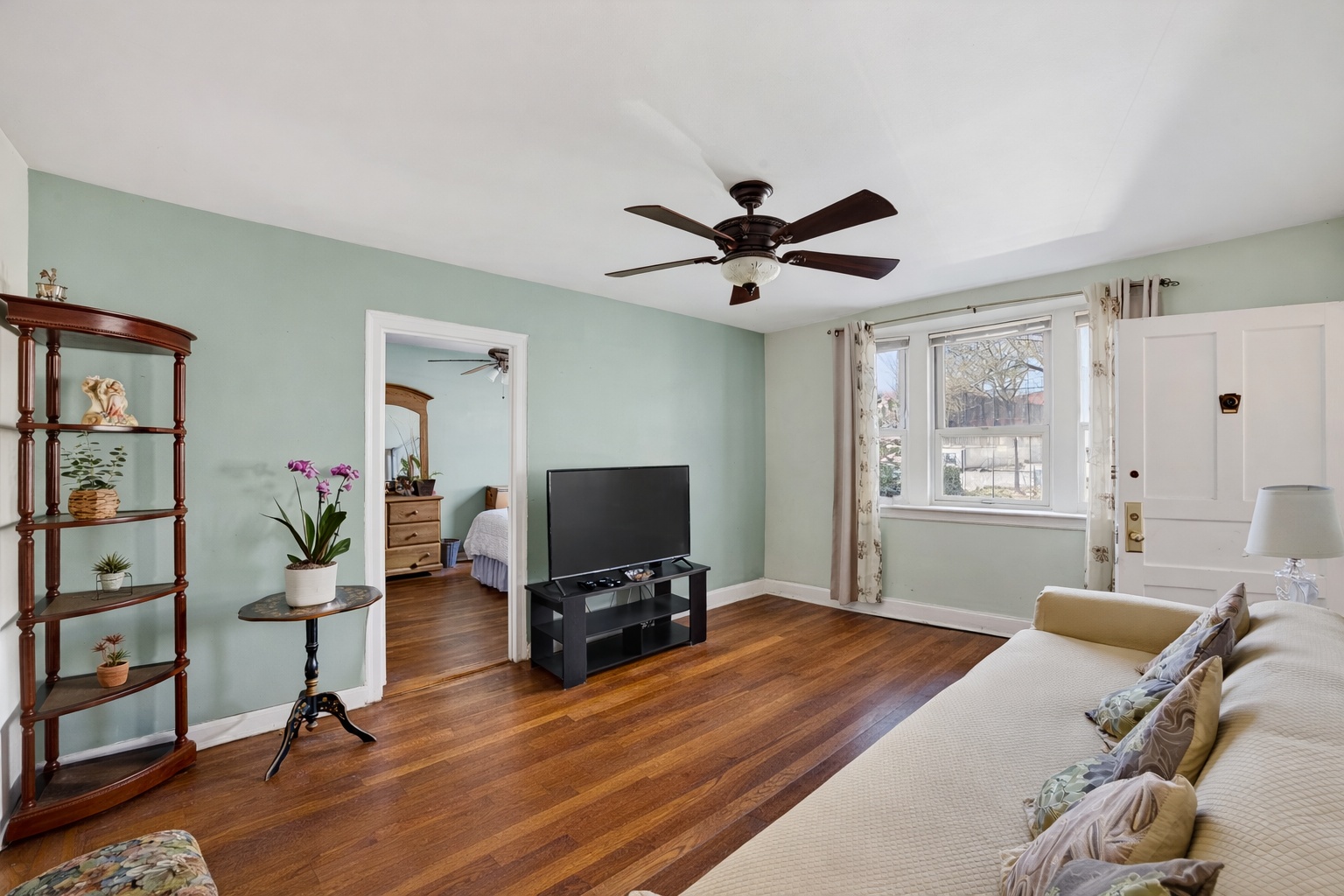 39-47 43rd Street