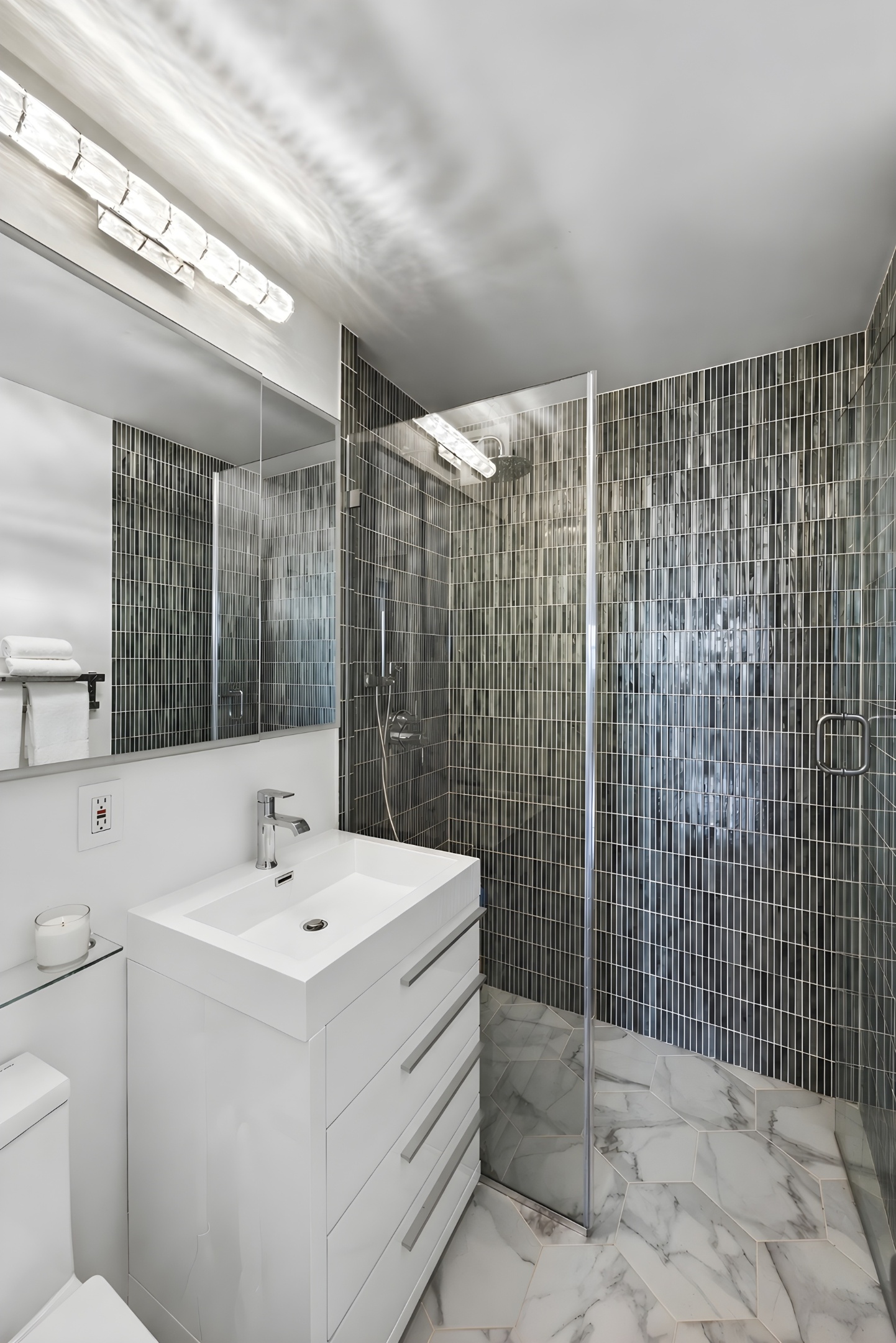 400 E 77th Street PH-A