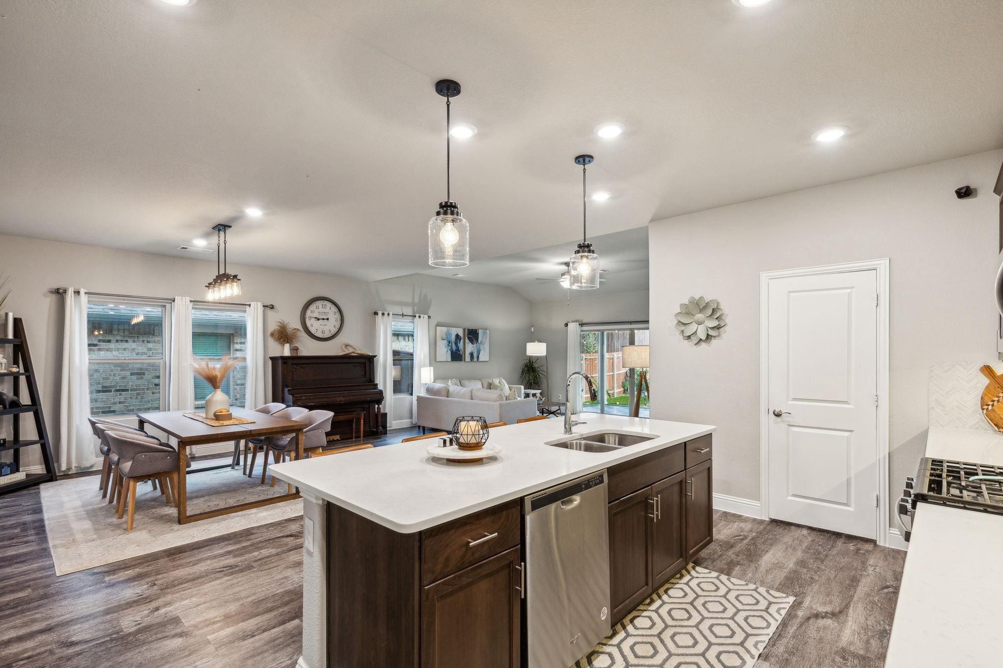 2129 Gill Star Drive